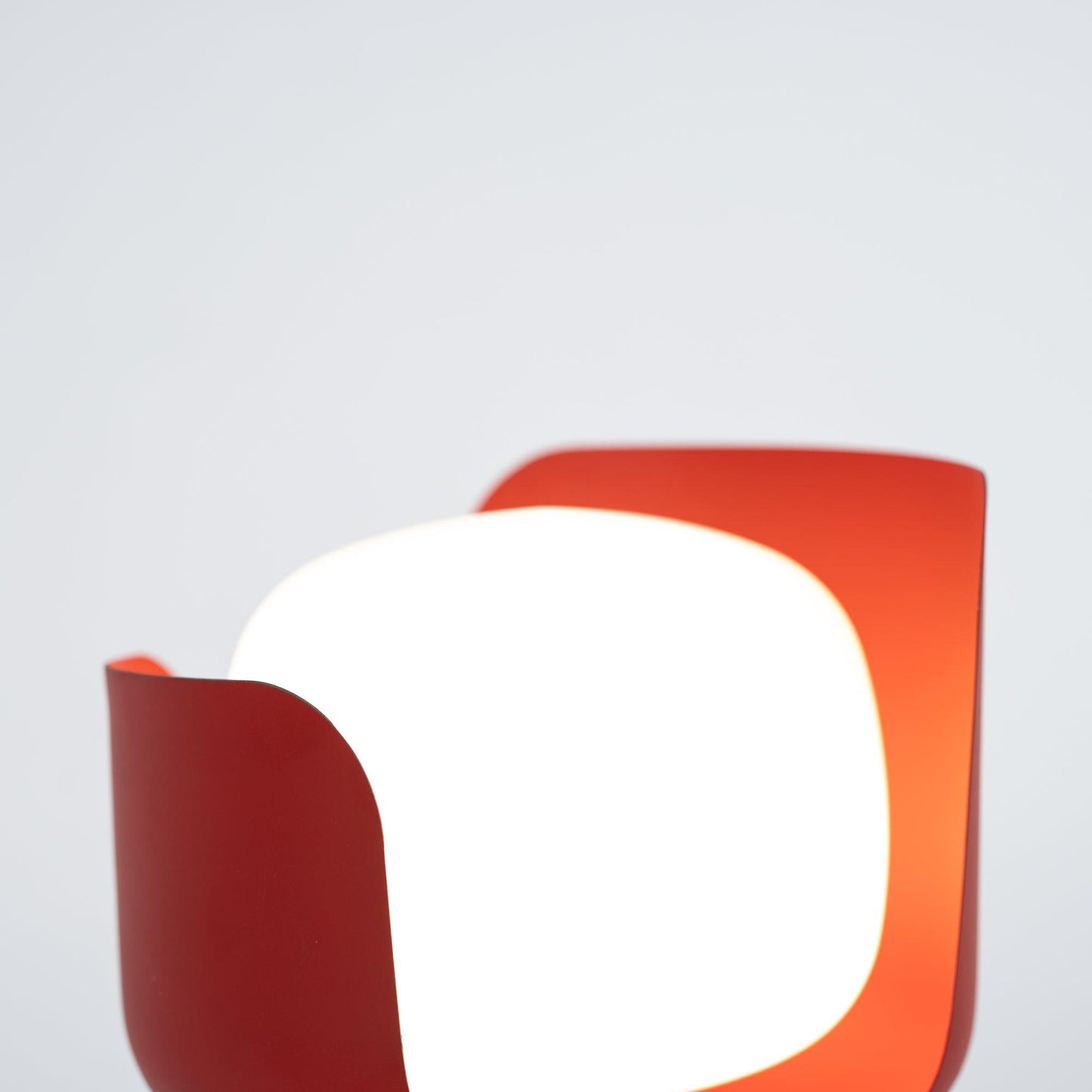 Petals Glass Table Lamp | Adjustable Light Intensity | Multiple Colors