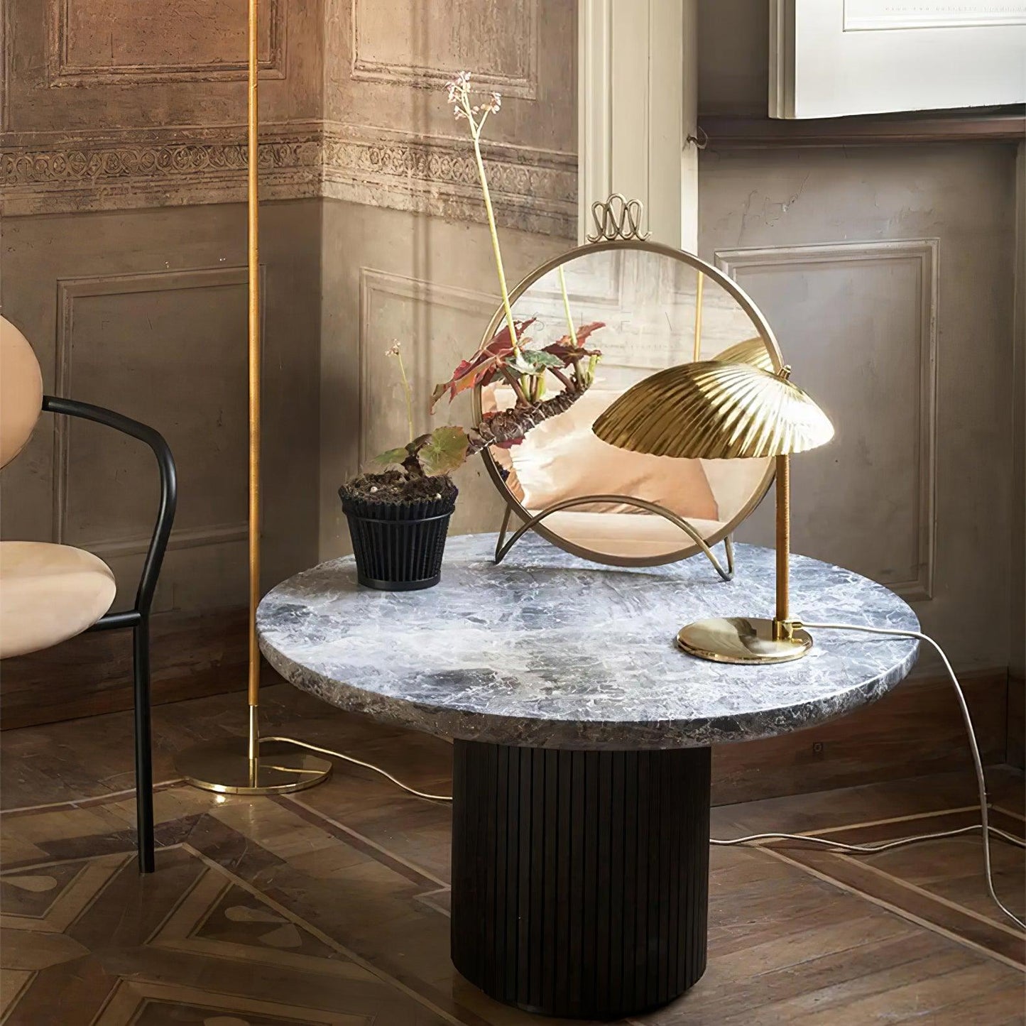 Brass Shell Table Lamp | Brass | Silver