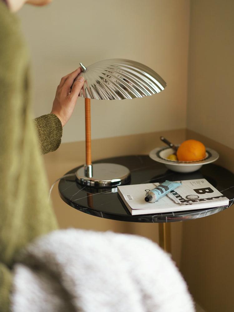 Brass Shell Table Lamp | Brass | Silver
