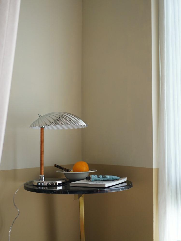 Brass Shell Table Lamp | Brass | Silver
