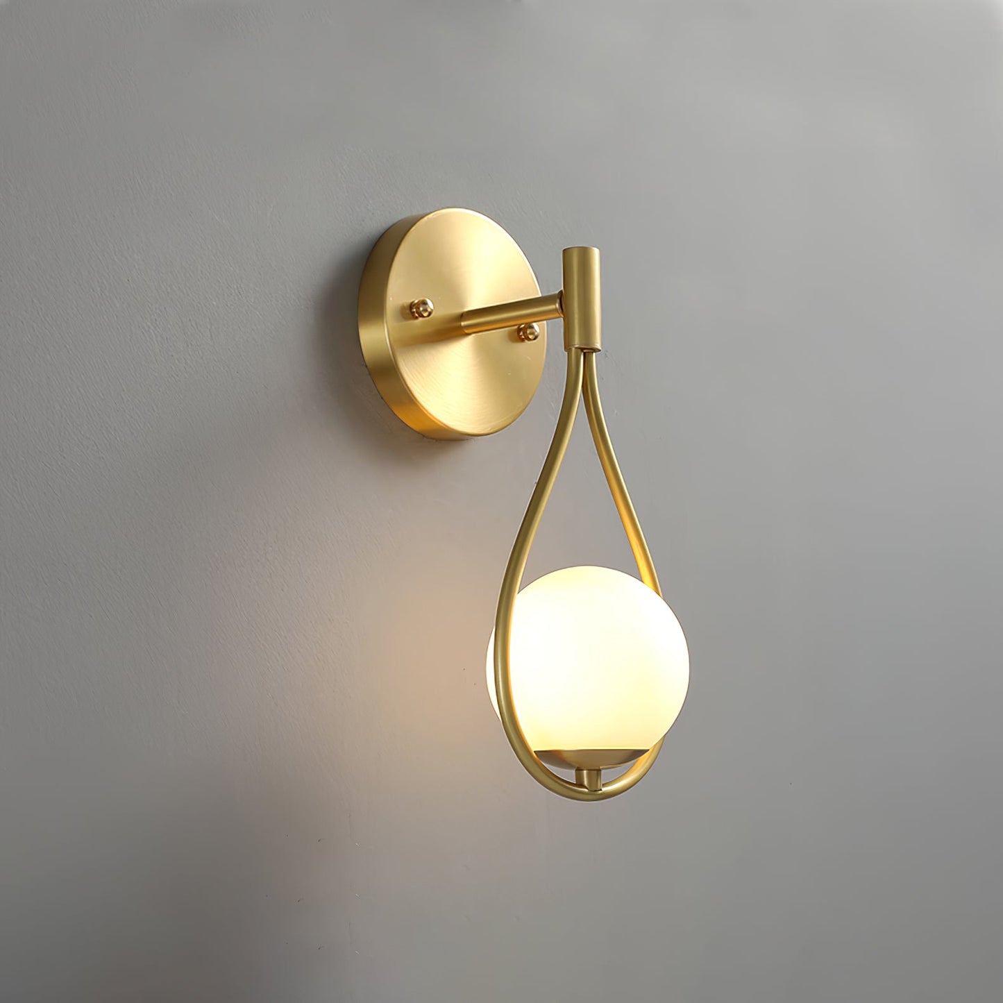 Brass Wall Lamp Set | Vintage Industrial Design | Set of 2