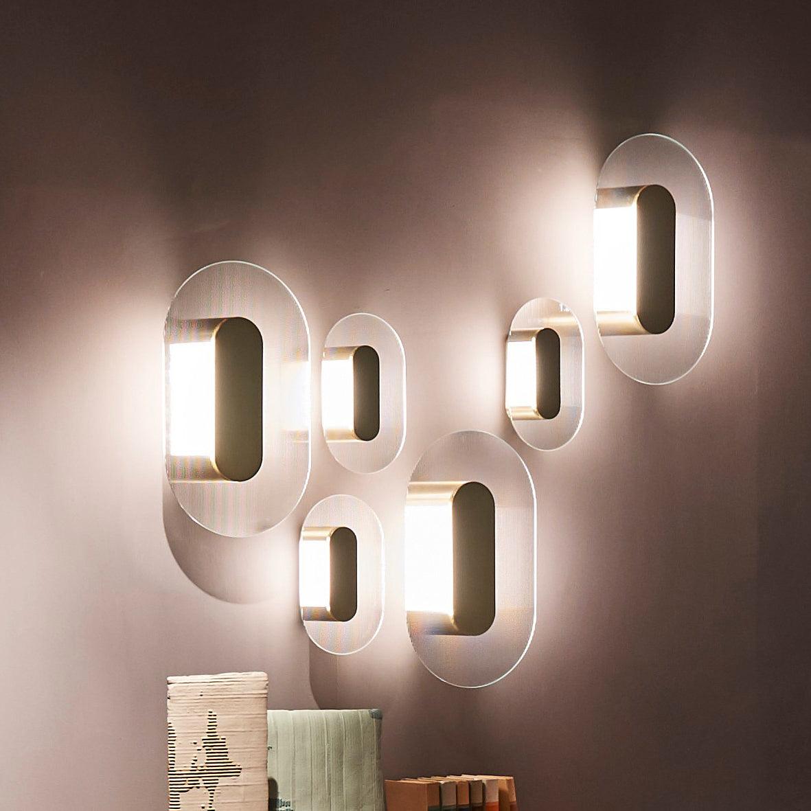 Button Wall Lamp | Brass Structure | Gold