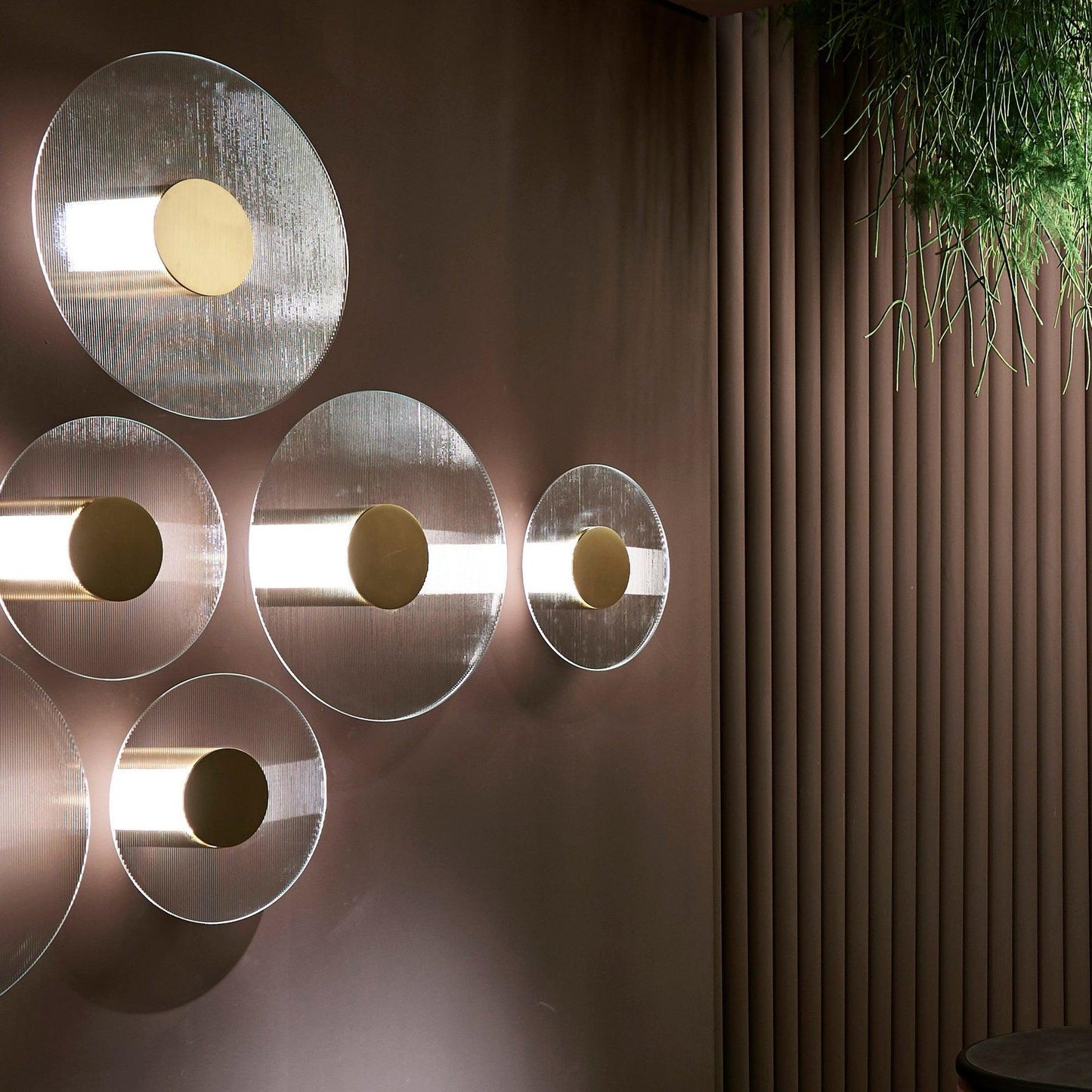 Button Wall Lamp | Brass Structure | Gold