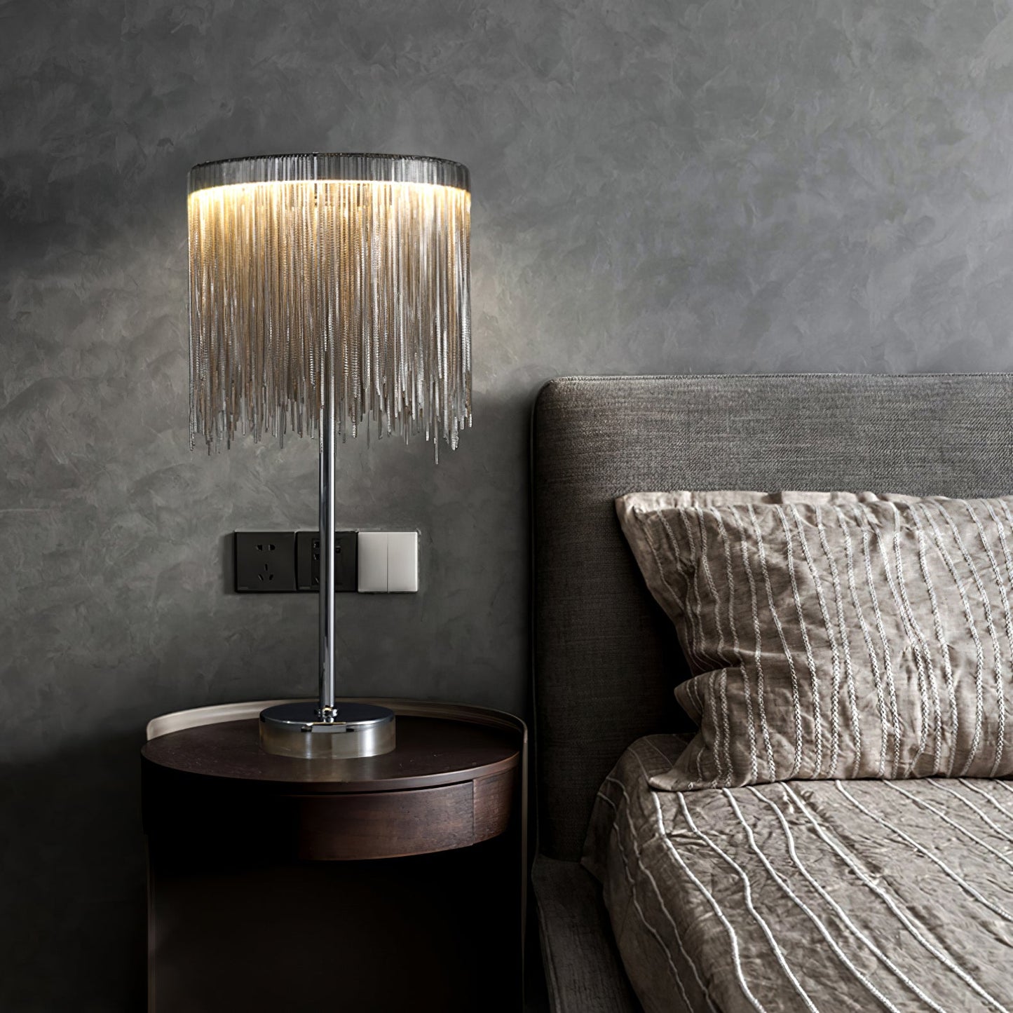 Cadena Tassel Table Lamp | Stainless Steel & Aluminum Chain | Chrome