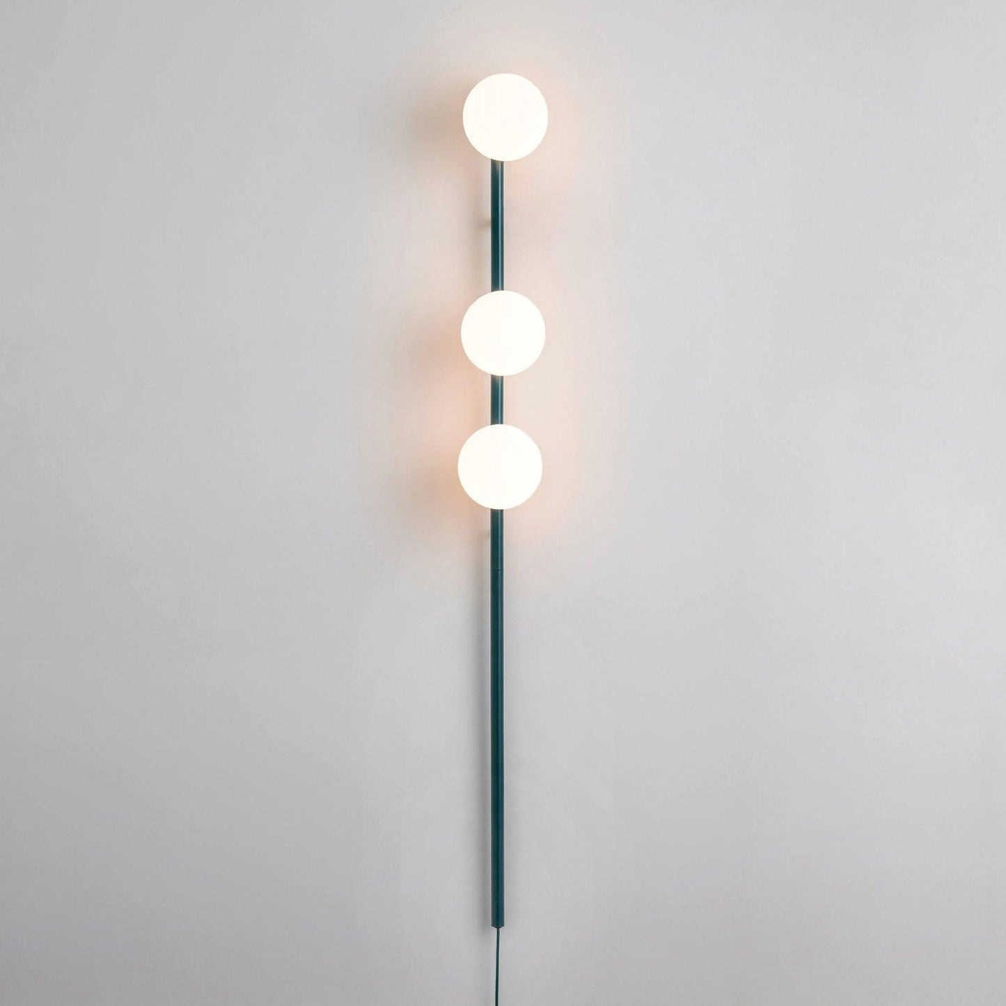 Candied Balls Wall Light | Metal & Glass | Gold/Black/White
