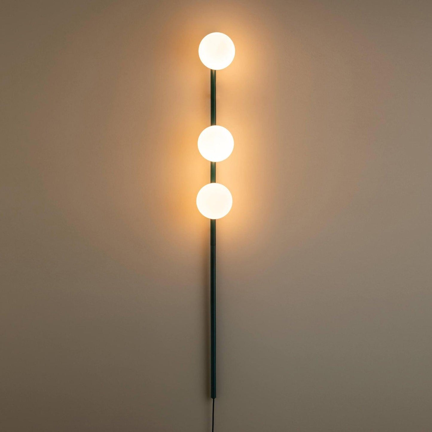 Candied Balls Wall Light | Metal & Glass | Gold/Black/White