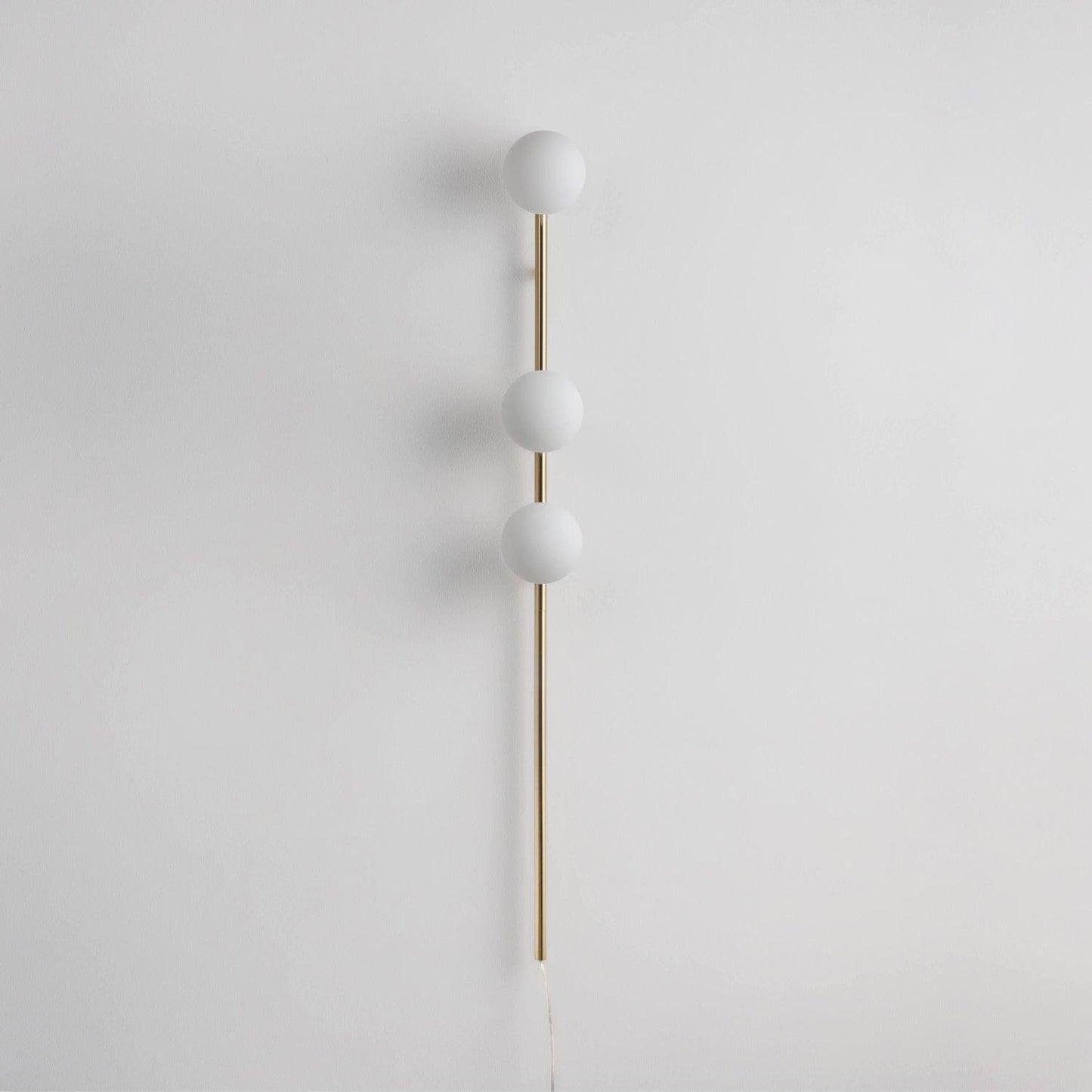Candied Balls Wall Light | Metal & Glass | Gold/Black/White