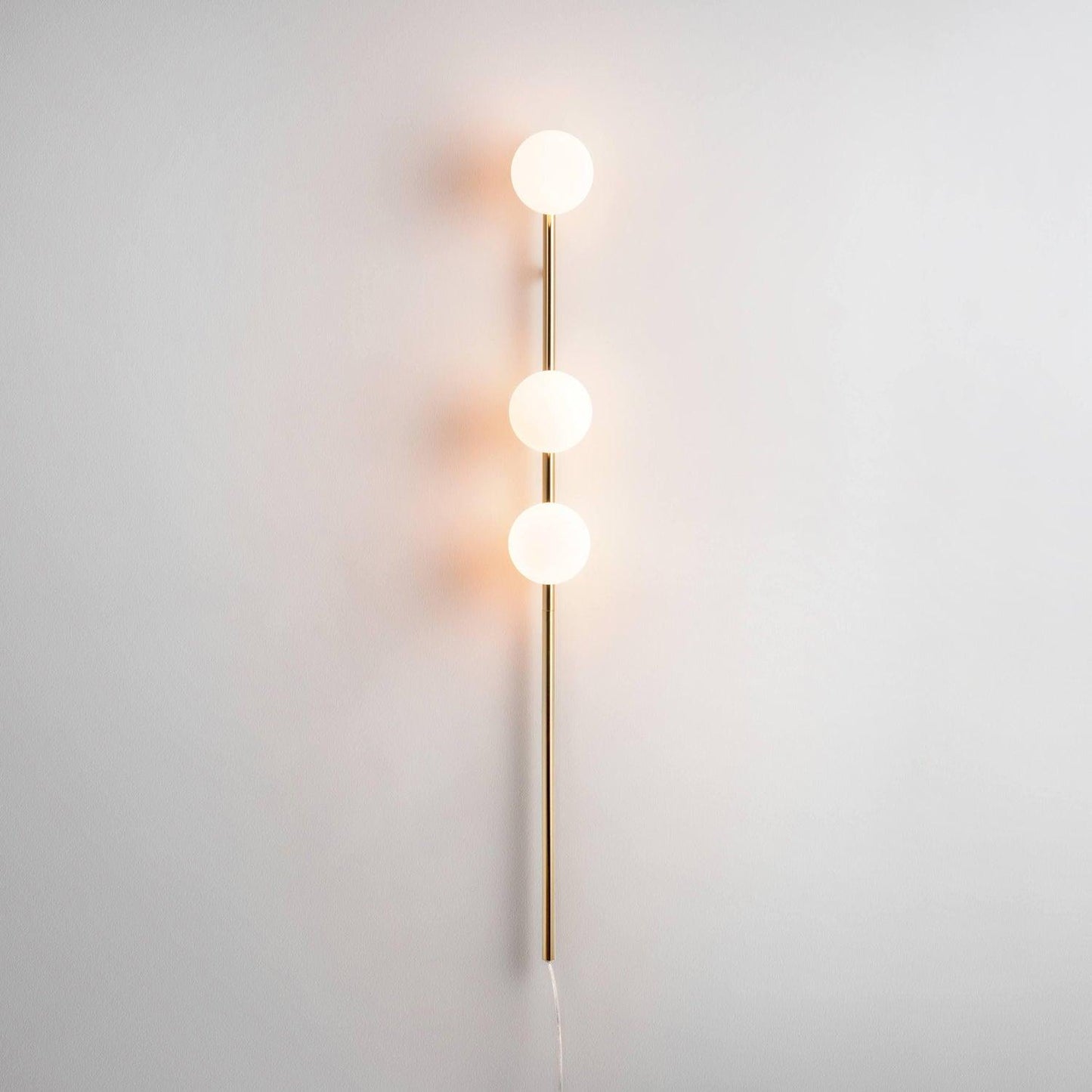 Candied Balls Wall Light | Metal & Glass | Gold/Black/White