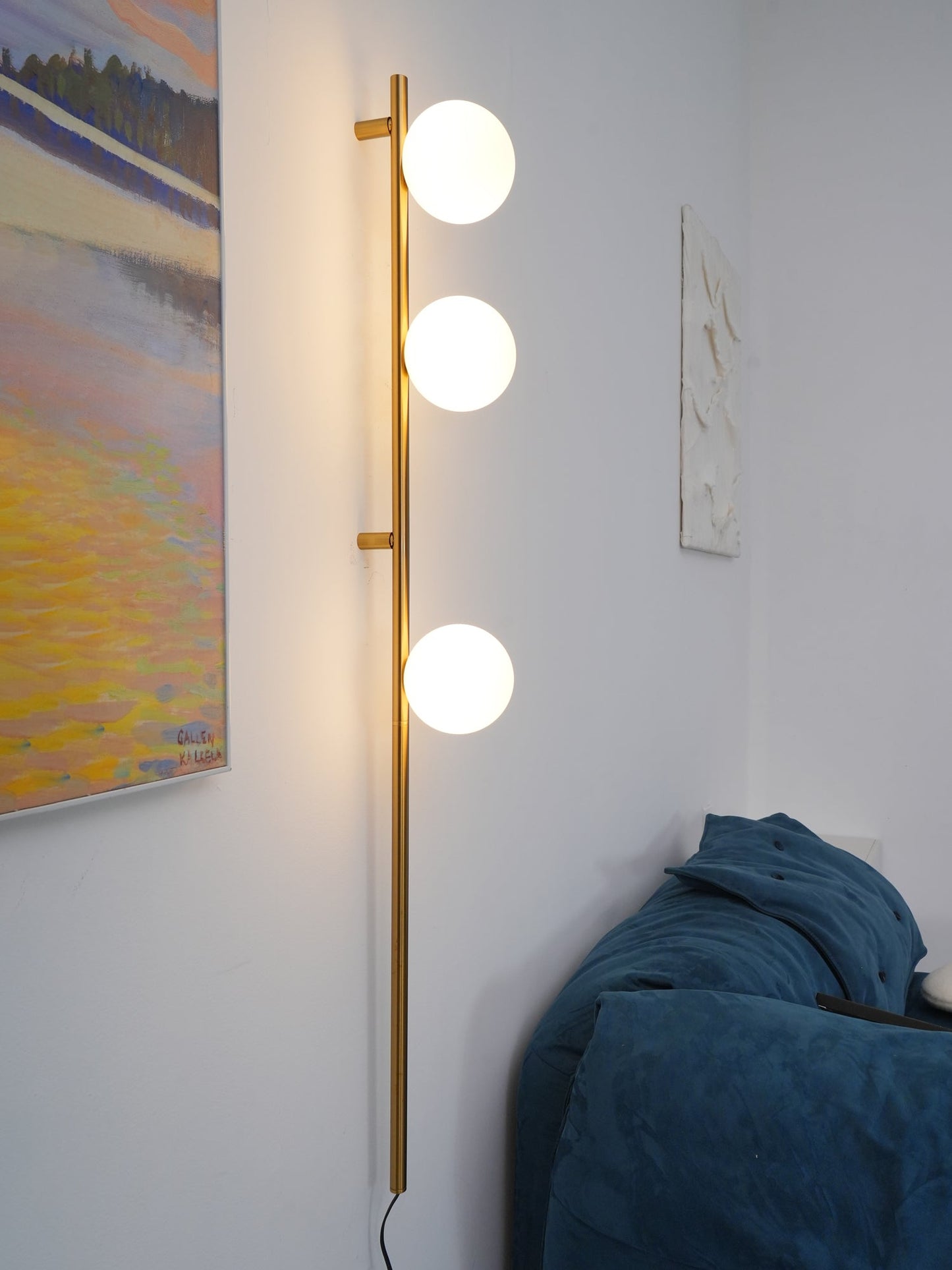 Candied Balls Wall Light | Metal & Glass | Gold/Black/White