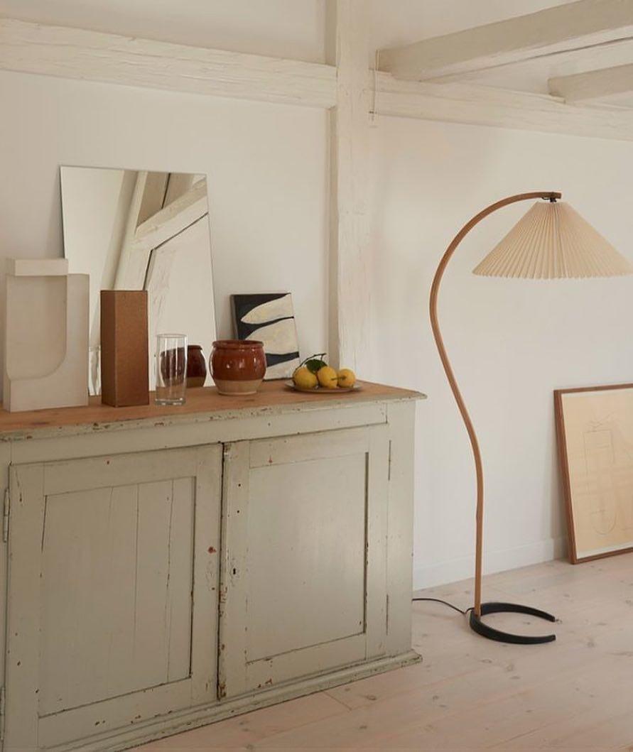 Mid-Century Floor Lamp | Beech Wood & Linen | White, Beige, Brown
