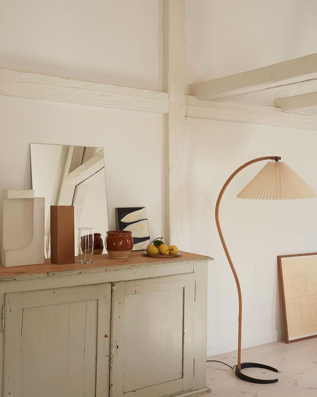 Mid-Century Floor Lamp | Beech Wood & Linen | White, Beige, Brown