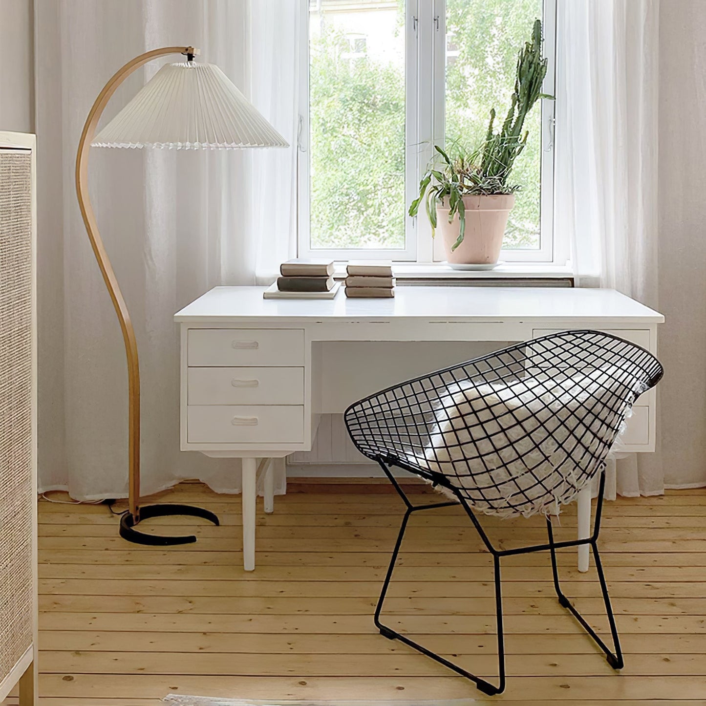 Mid-Century Floor Lamp | Beech Wood & Linen | White, Beige, Brown