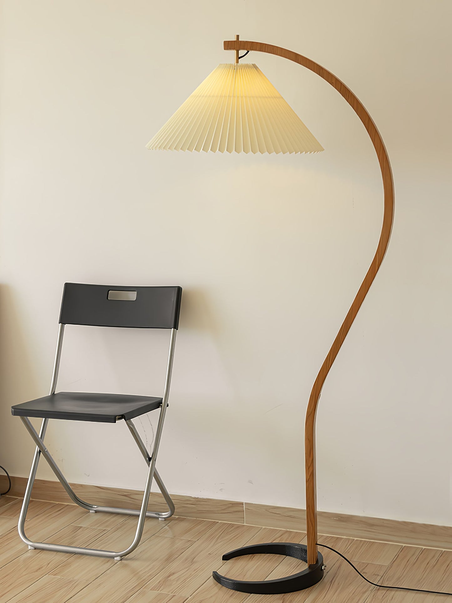 Mid-Century Floor Lamp | Beech Wood & Linen | White, Beige, Brown