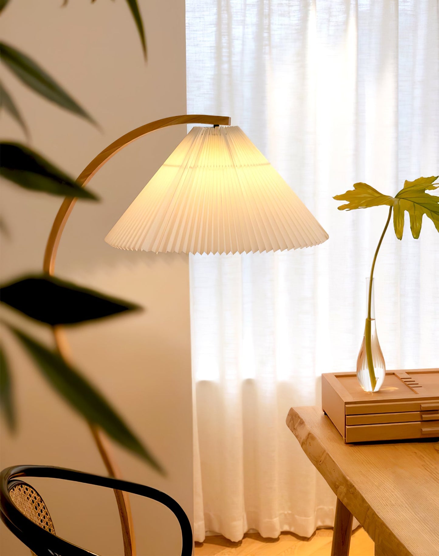 Mid-Century Floor Lamp | Beech Wood & Linen | White, Beige, Brown