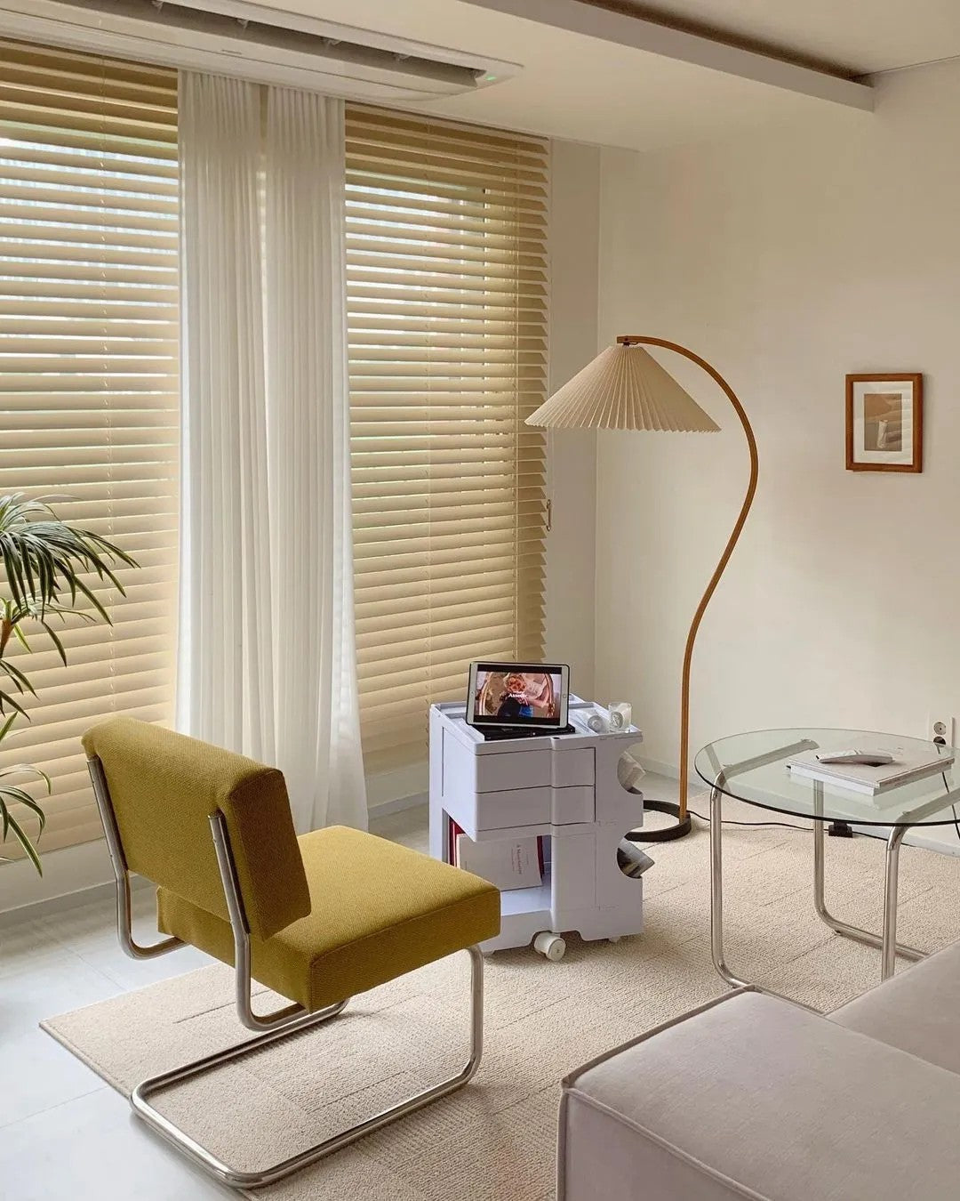 Mid-Century Floor Lamp | Beech Wood & Linen | White, Beige, Brown
