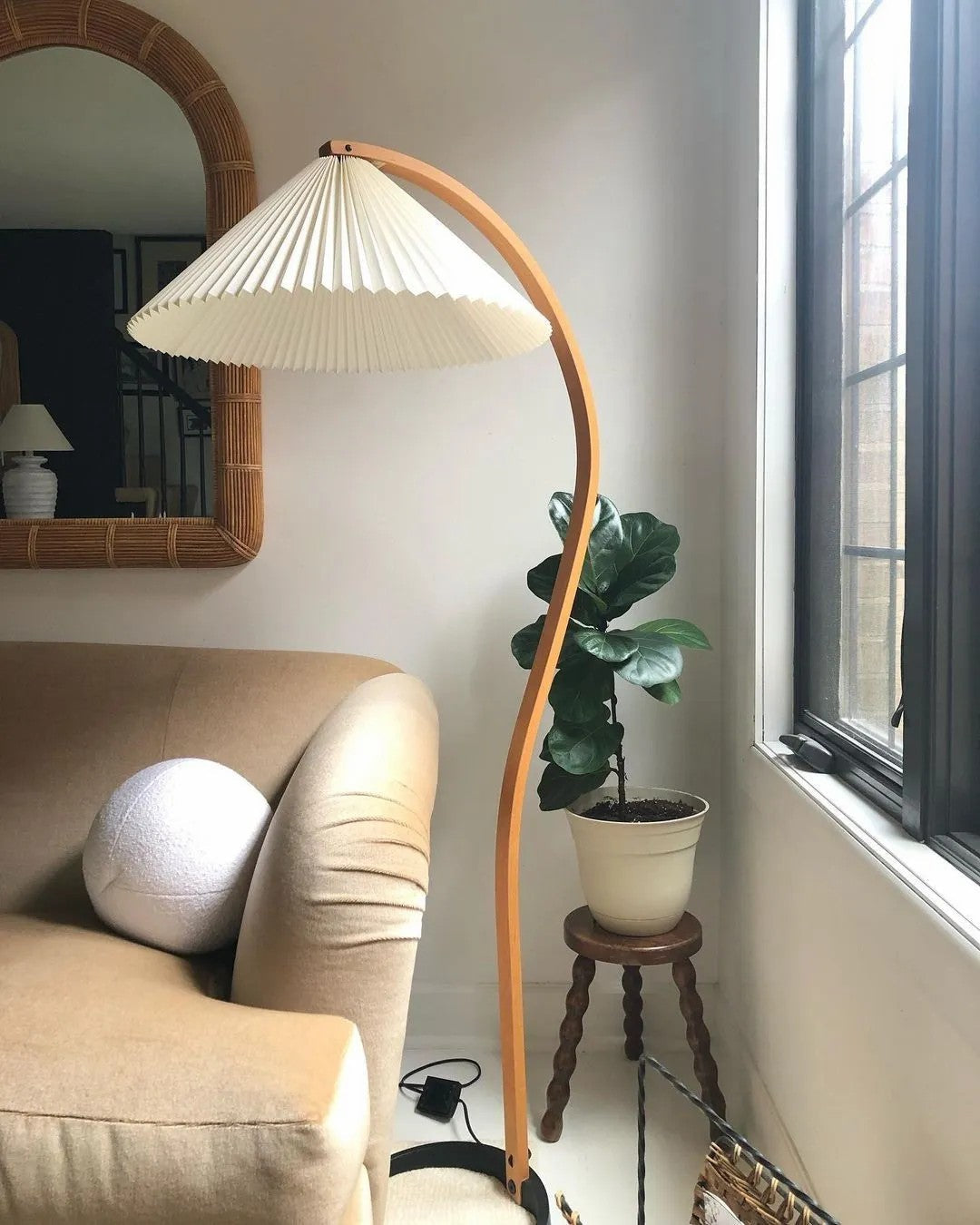 Mid-Century Floor Lamp | Beech Wood & Linen | White, Beige, Brown