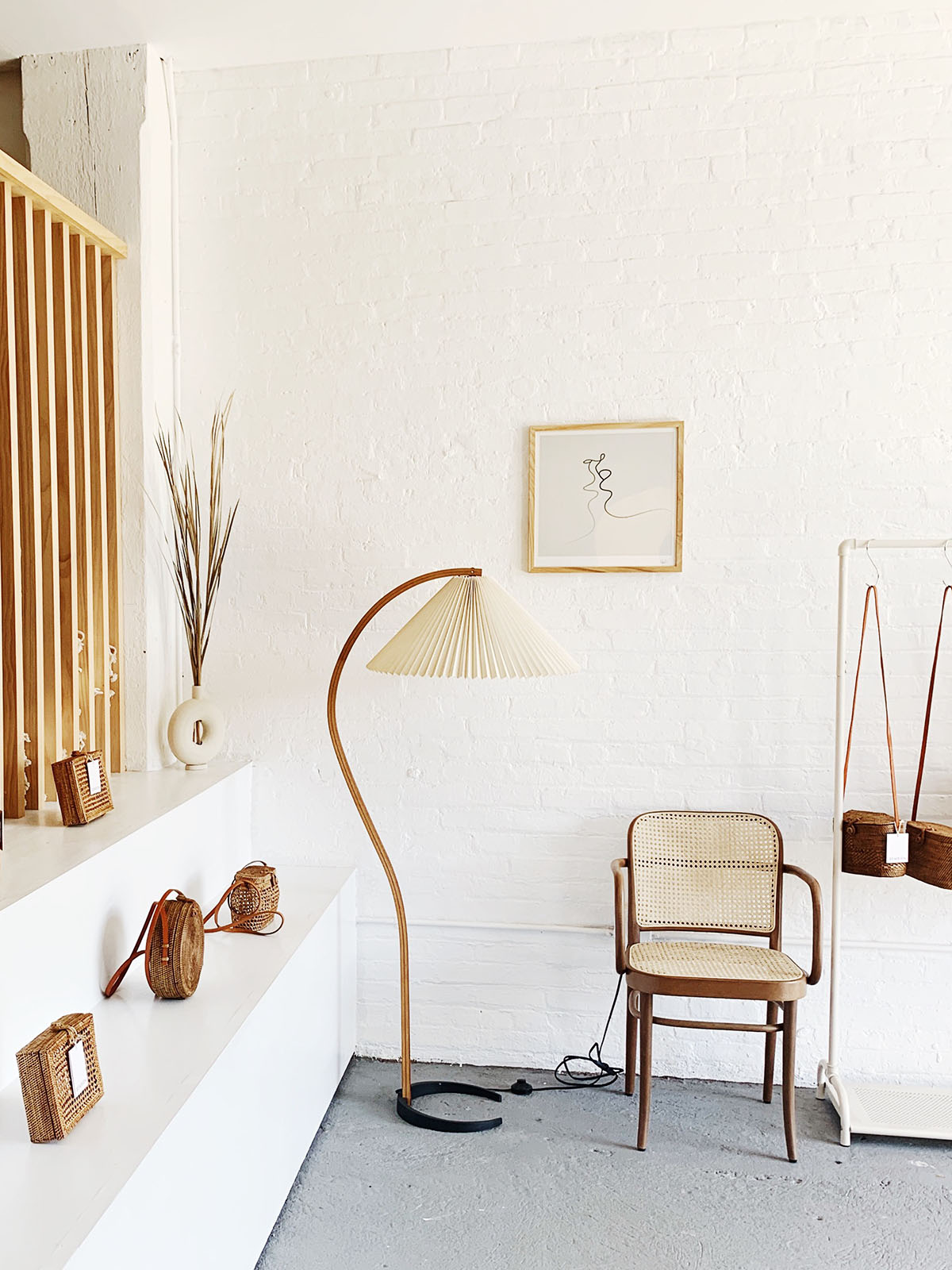Mid-Century Floor Lamp | Beech Wood & Linen | White, Beige, Brown