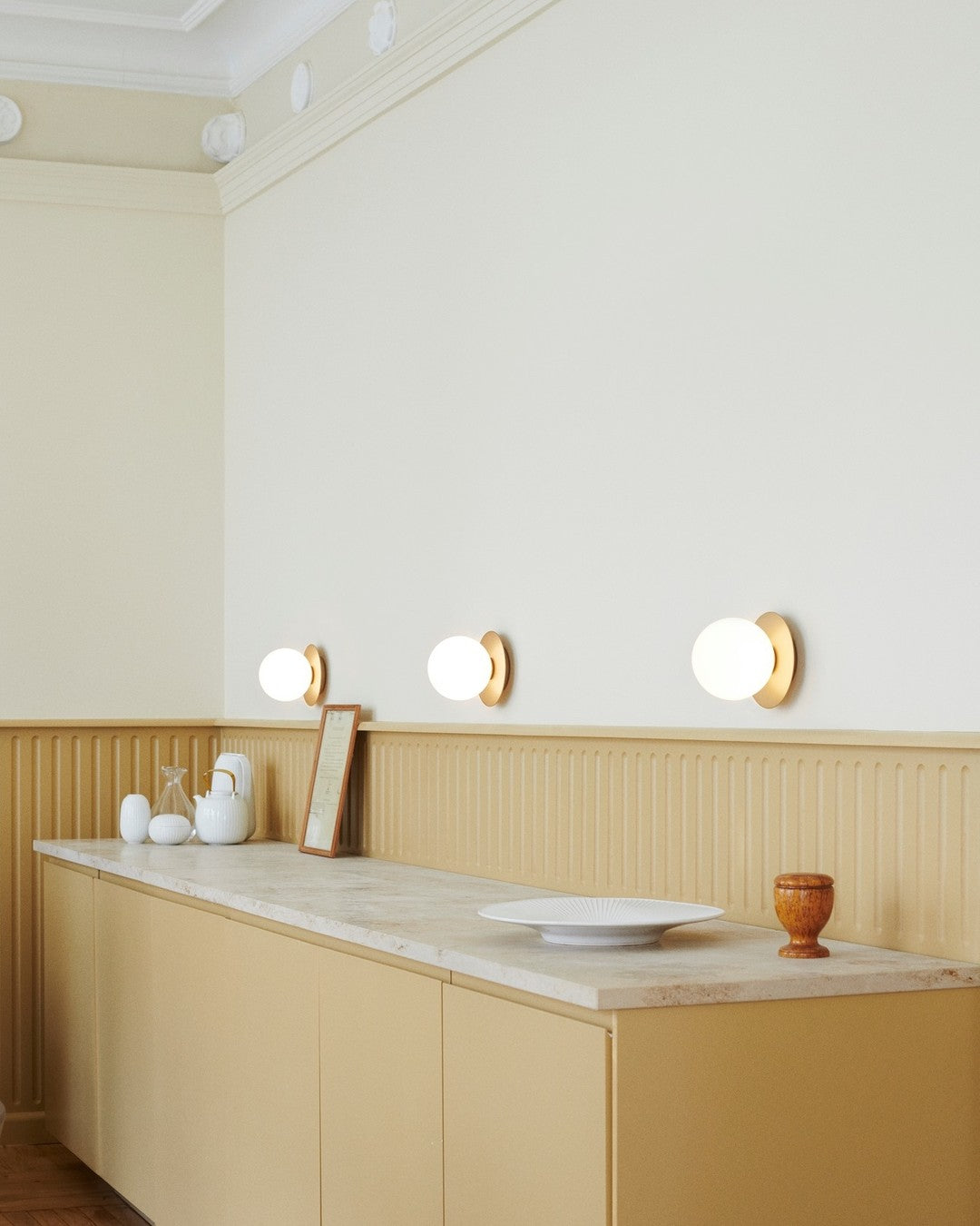 Celeste Wall Lamp | Metal, Brass, Glass | Black, White, Clear