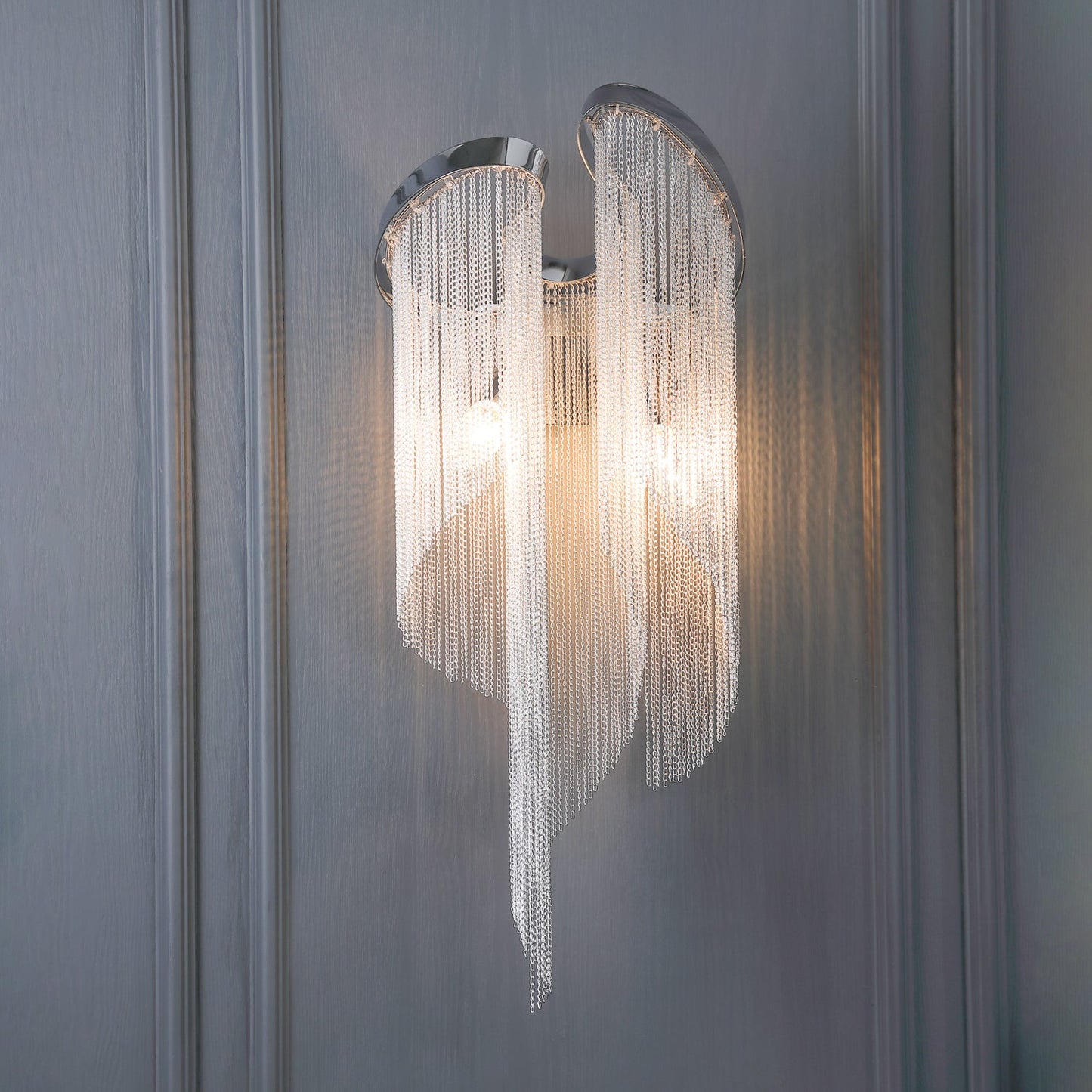 Chain Tassel Wall Lamp | Metal & Aluminum | Nickel, Silver