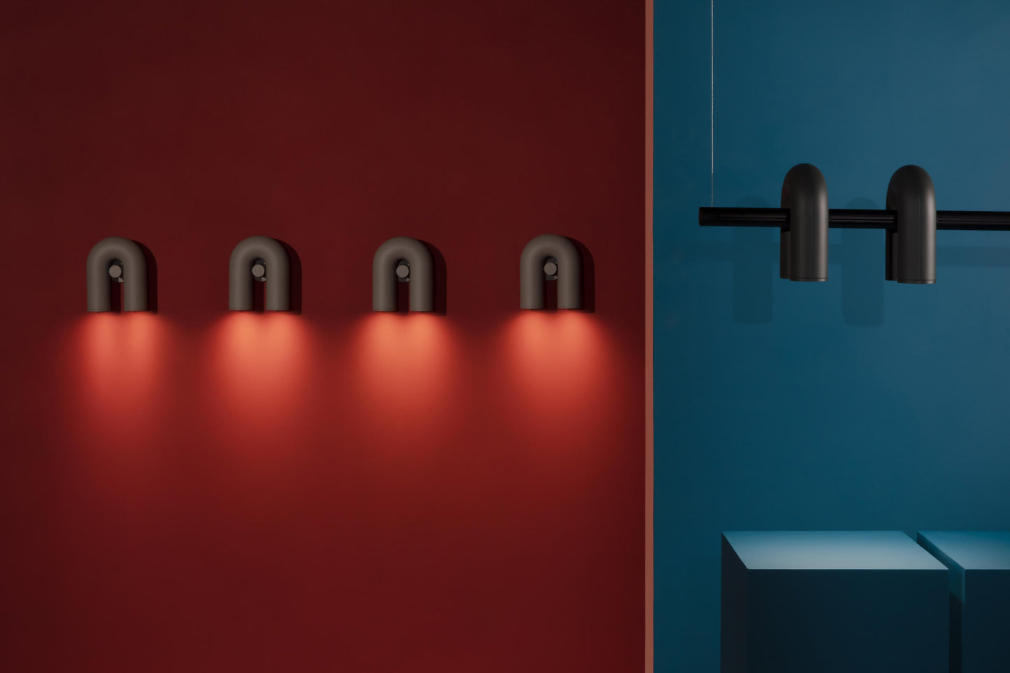 Cirkus Wall Lamp Set | Adjustable U-Shape Design | 2 Lights