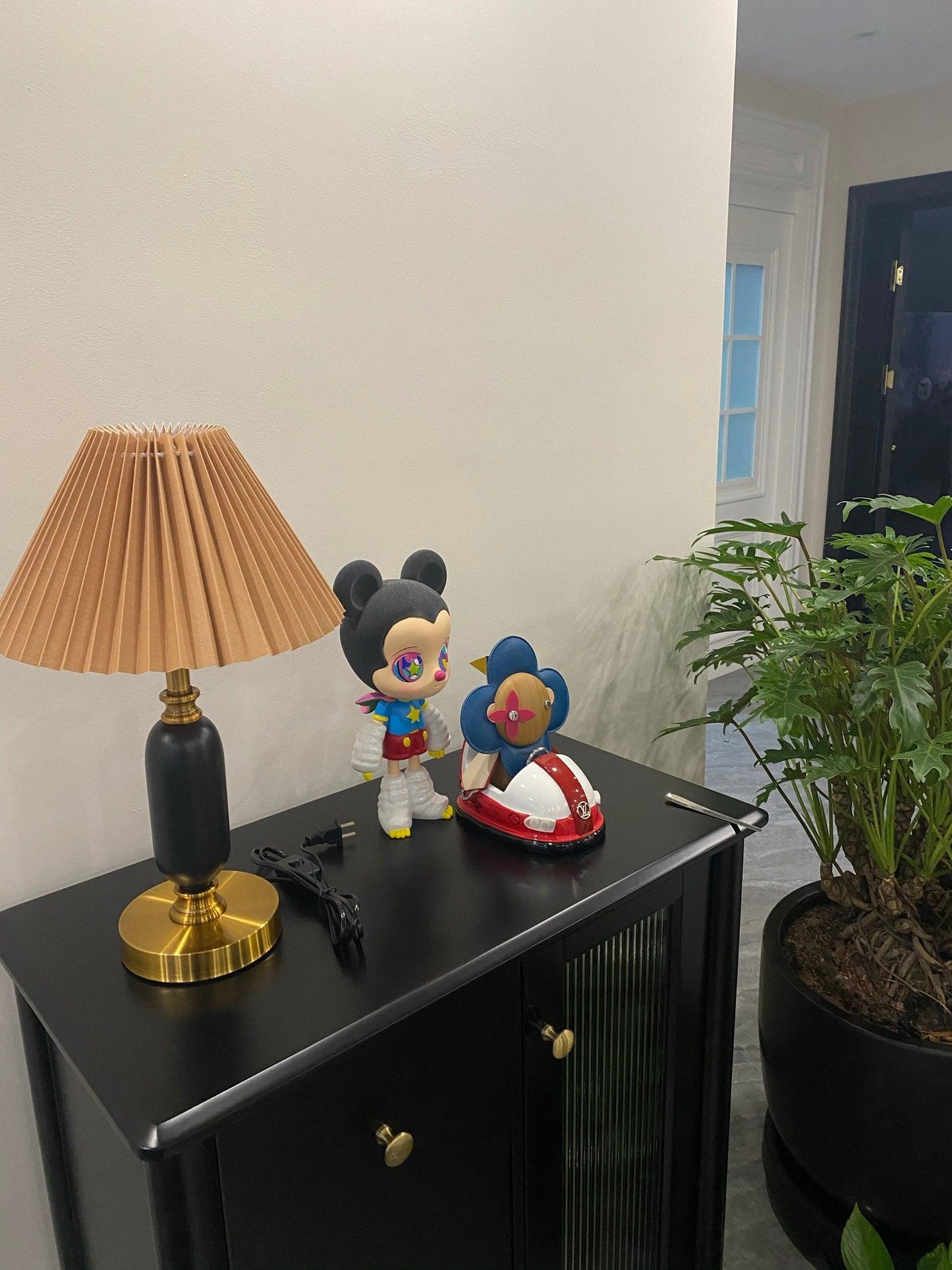 Classic Table Lamp | Metal, Iron, Fabric | Antique Brass Finish