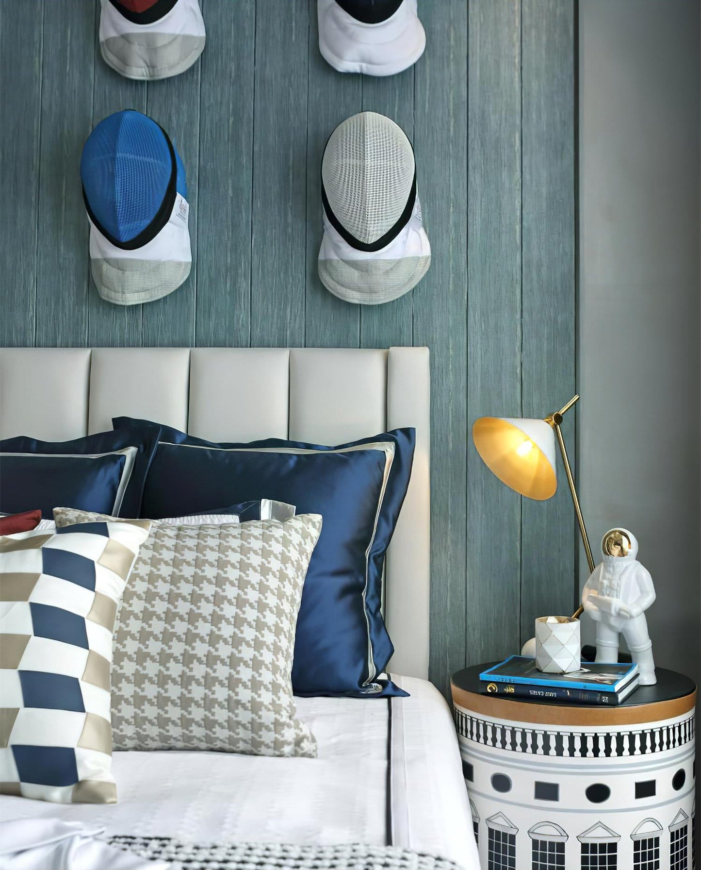 Cleo Table Lamp | Iron & Marble | Gold, Black, White