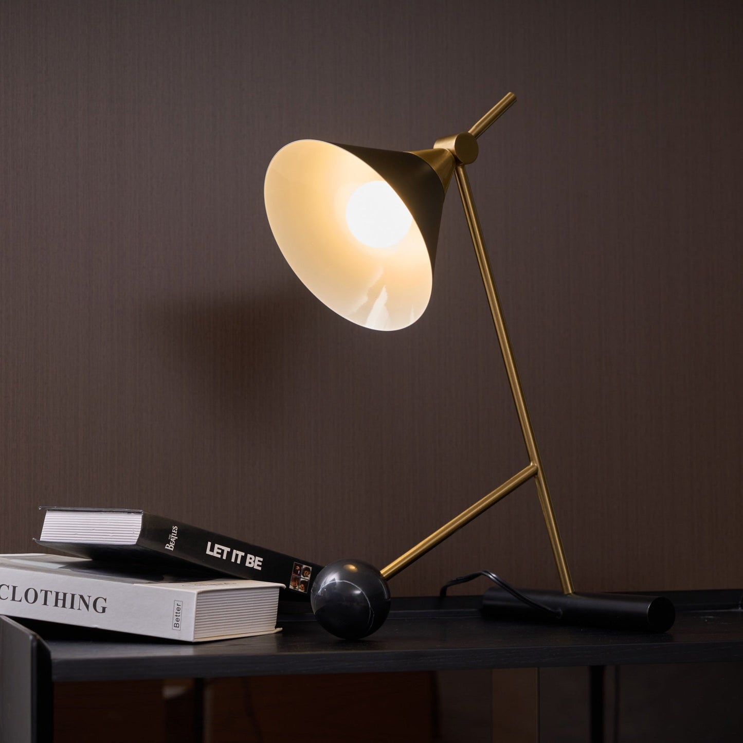 Cleo Table Lamp | Iron & Marble | Gold, Black, White