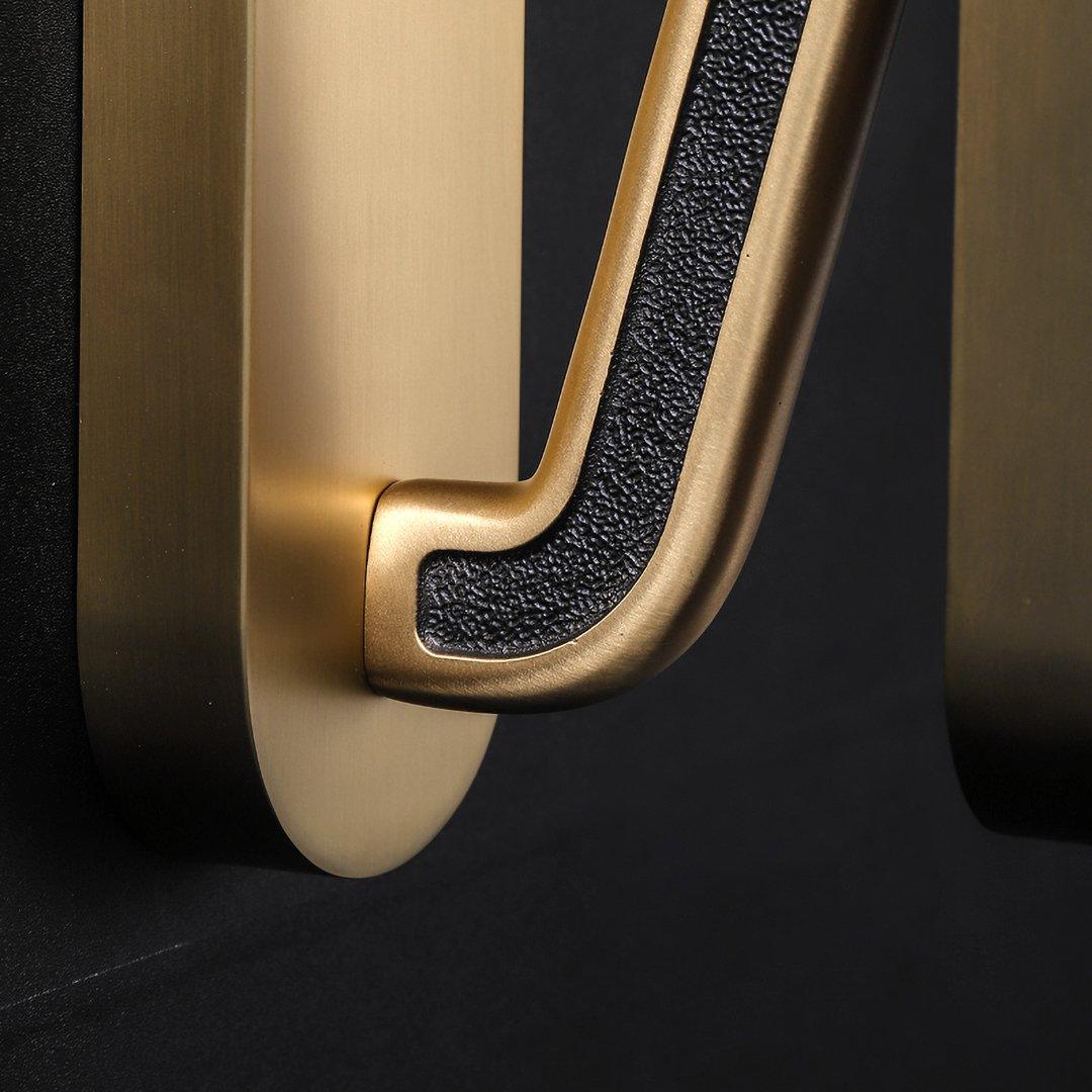 Colt Wall Light | Brass, Acrylic | Polished Brass