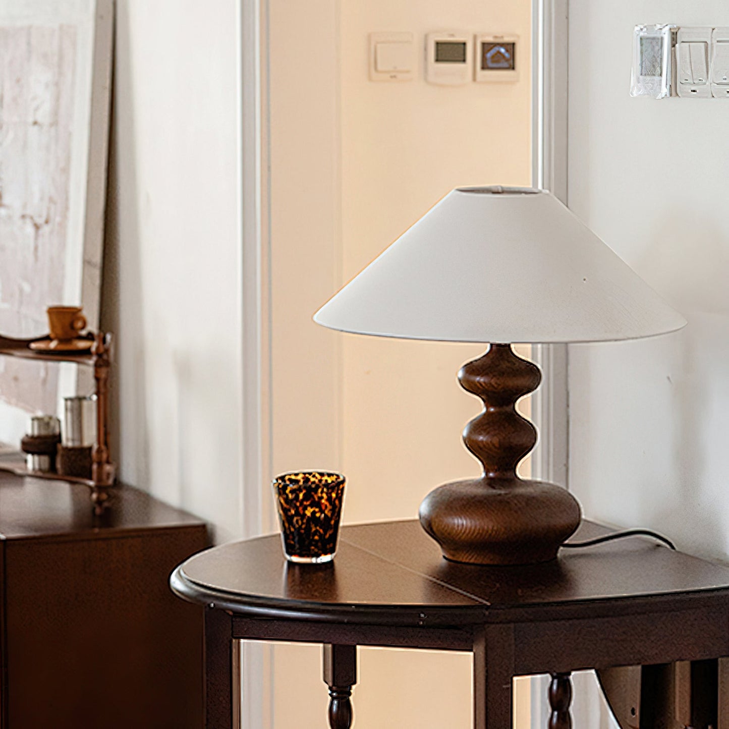 Crigler Table Lamp | Walnut Wood & Beige Fabric | Retro Design