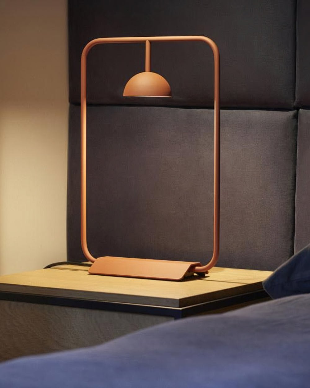 Cupolina Table Lamp | Metal | Black and Orange