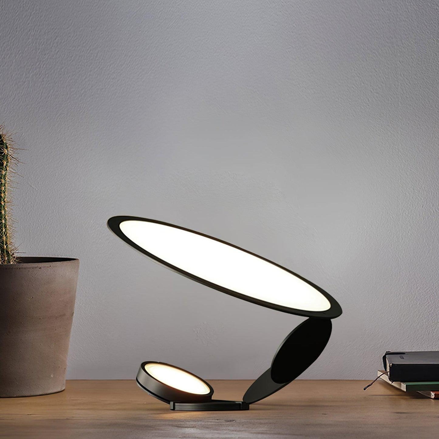 Cut Table Lamp | Adjustable Design | Black & White