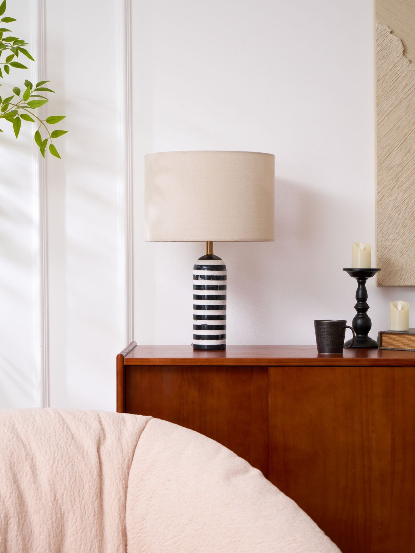 Tuxedo Table Lamp | Black and White Marble | 30cm Diameter