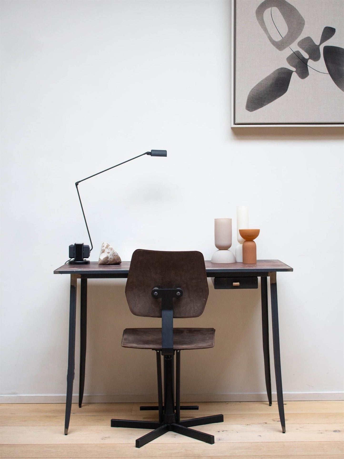 Dynamo Table Lamp | Rotating Diffuser | Dimmable LED