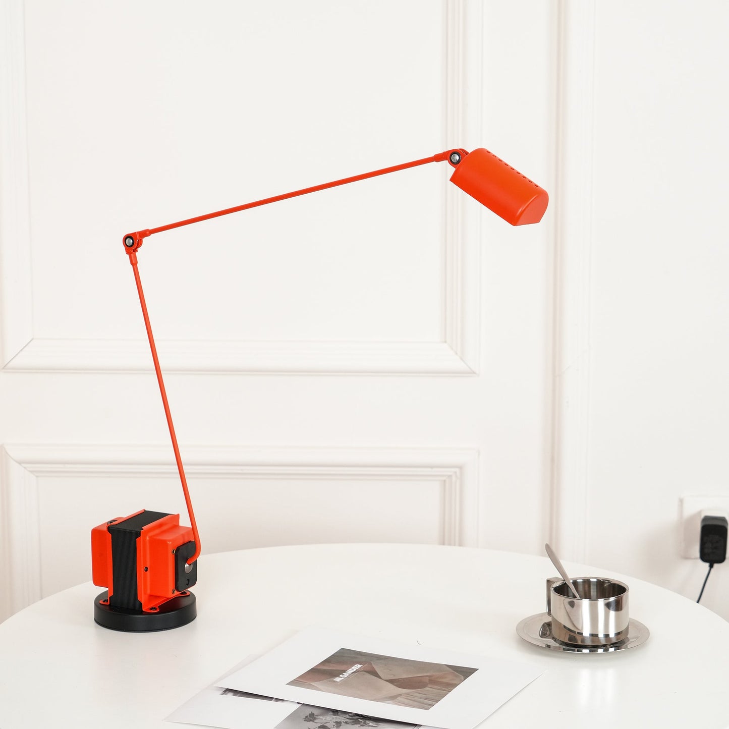 Dynamo Table Lamp | Rotating Diffuser | Dimmable LED