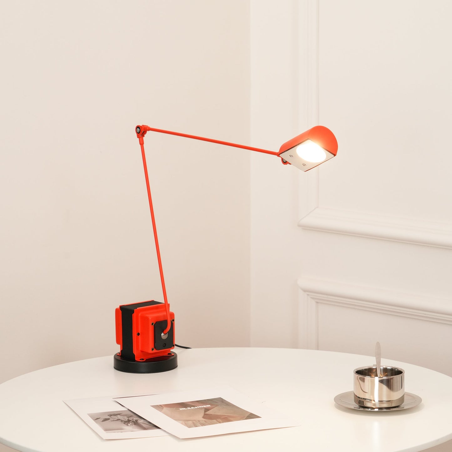 Dynamo Table Lamp | Rotating Diffuser | Dimmable LED