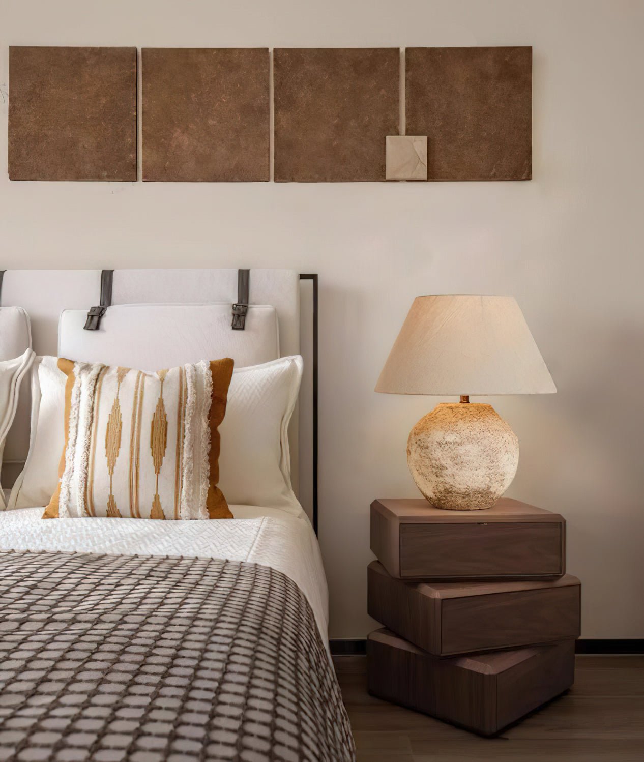 Desert Sand Table Lamp | Ceramic Base | Beige Shade