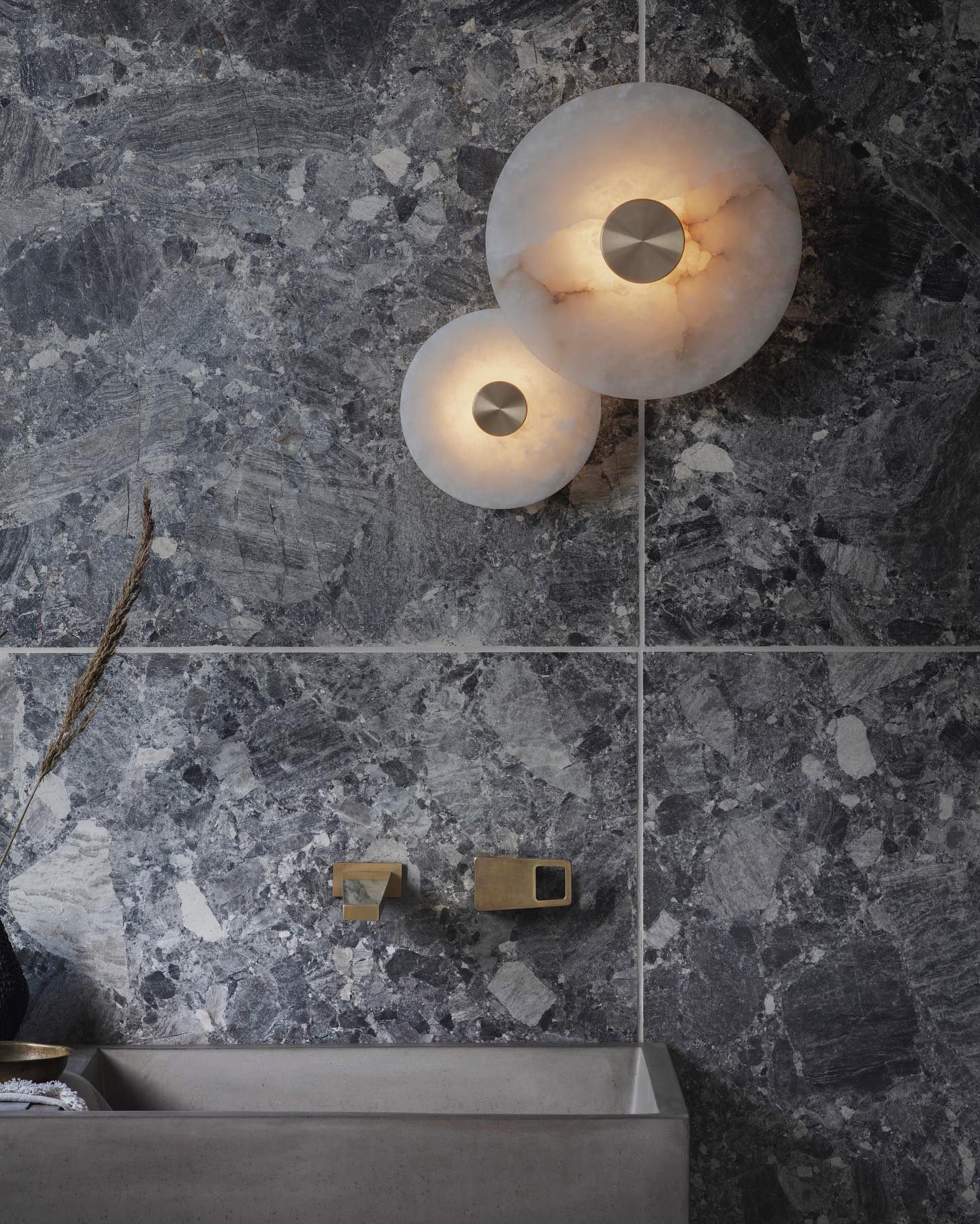 Disc Shaped Wall Light | Alabaster | Brass, White