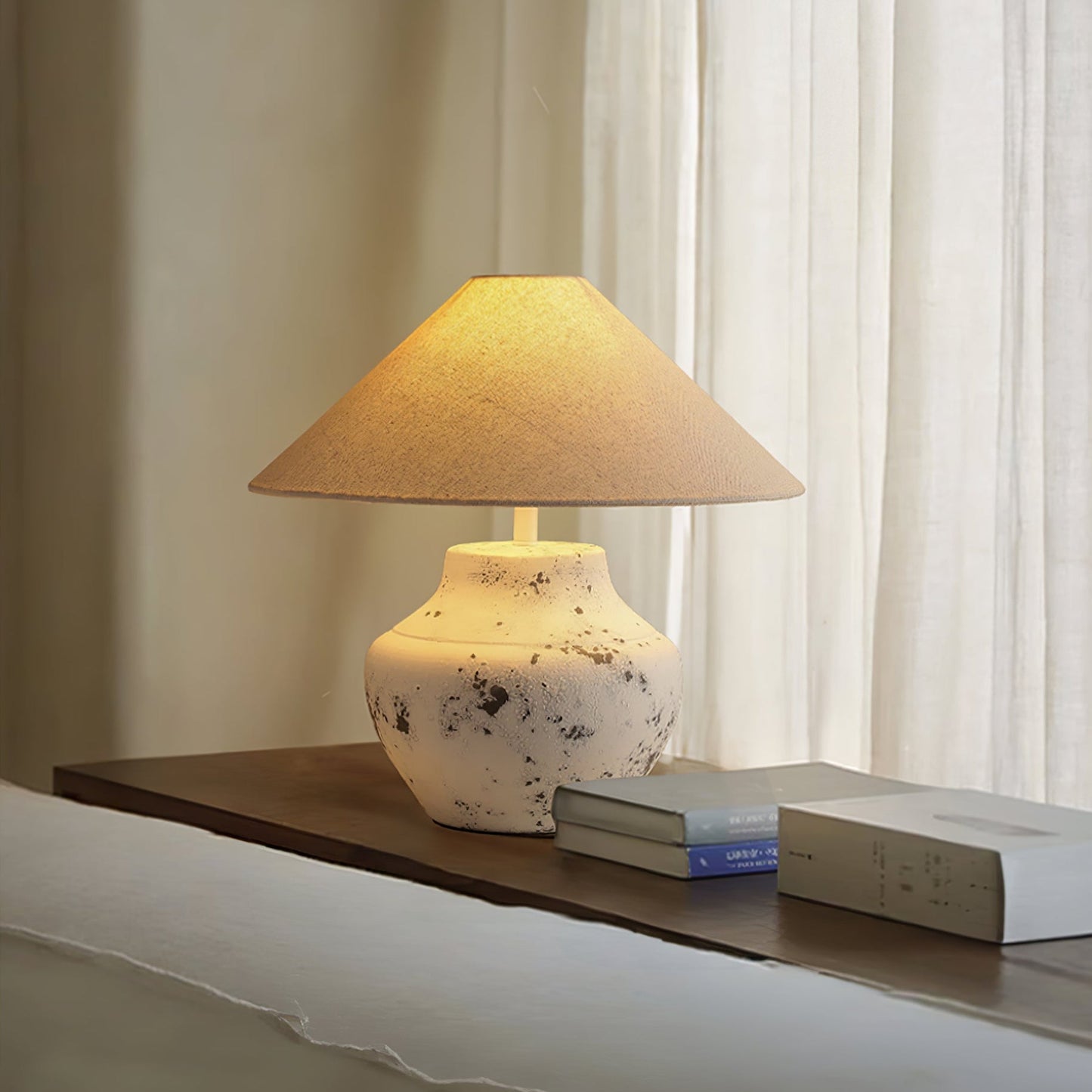 Distressed Table Lamp | Ceramic Base | White