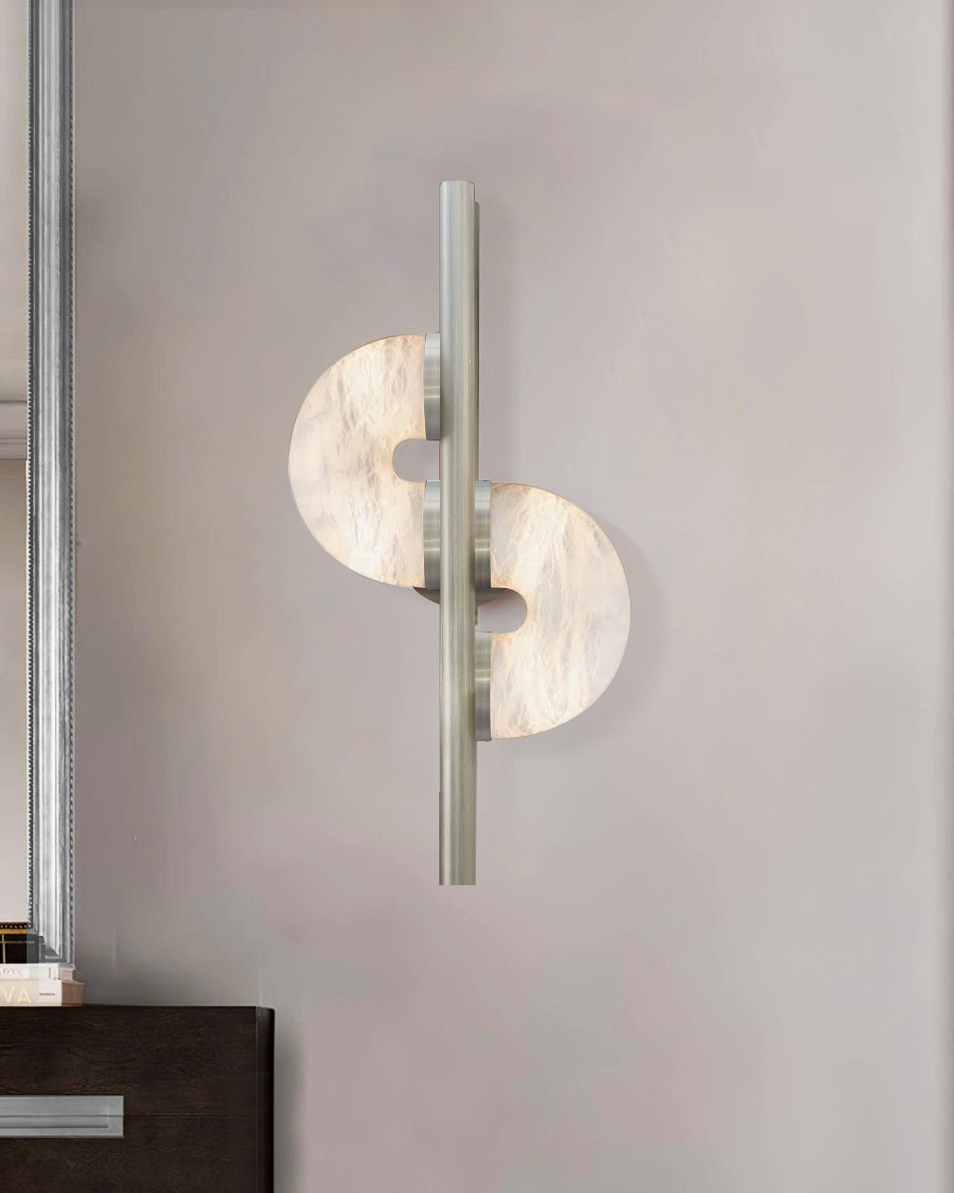 Dolly Alabaster Wall Lamp | Metal & Alabaster | White