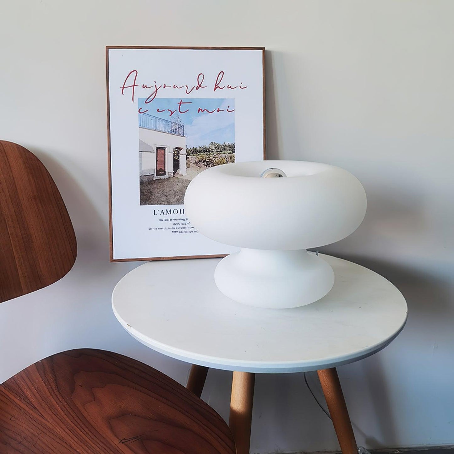 Donut Table Lamp | Frosted Glass & Metal | White