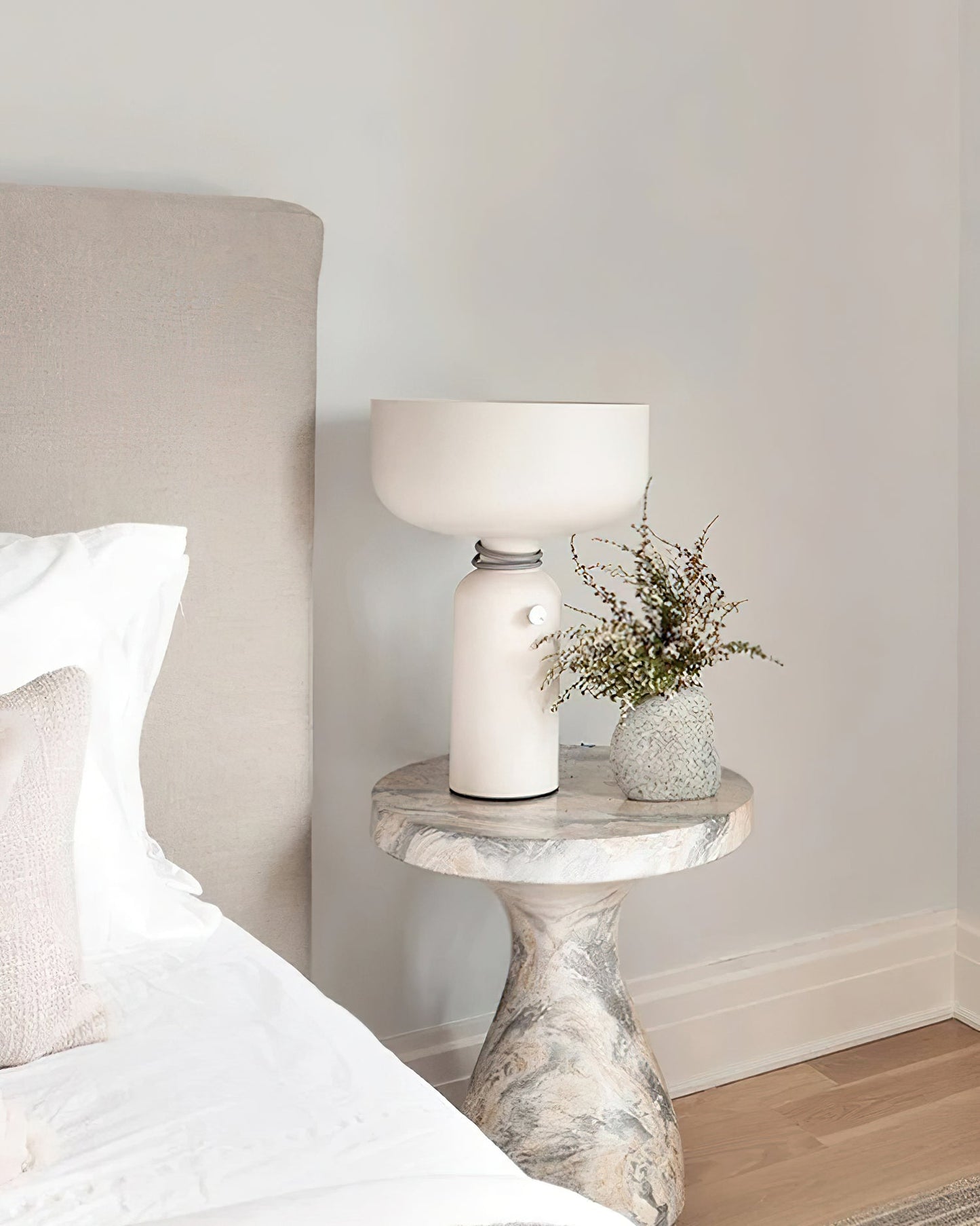 Dumbbell Table Lamp | Forged Iron | Black & White Options