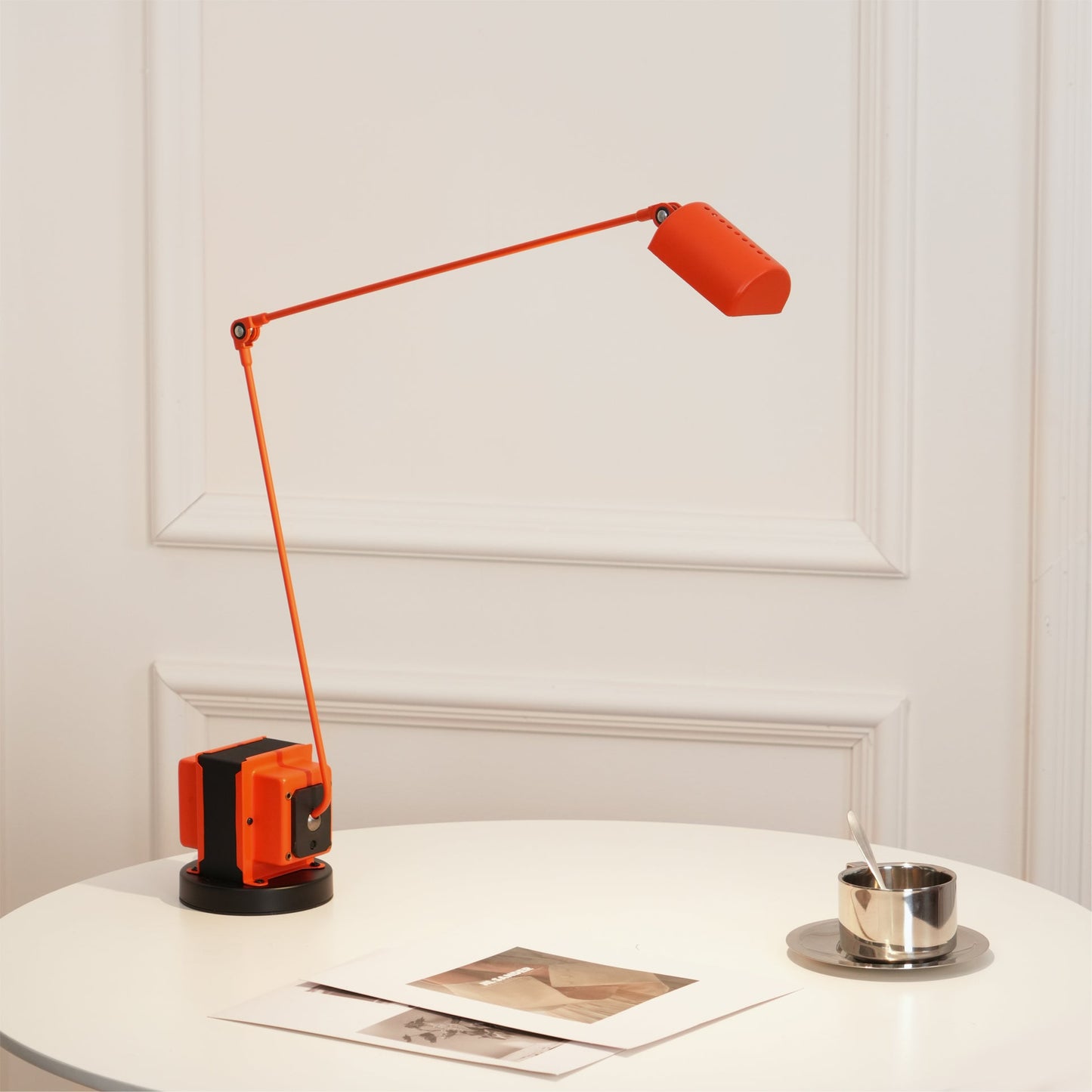 Dynamo Table Lamp | Rotating Diffuser | Dimmable LED