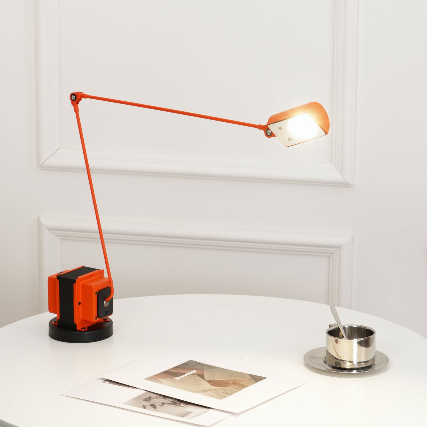 Dynamo Table Lamp | Rotating Diffuser | Dimmable LED