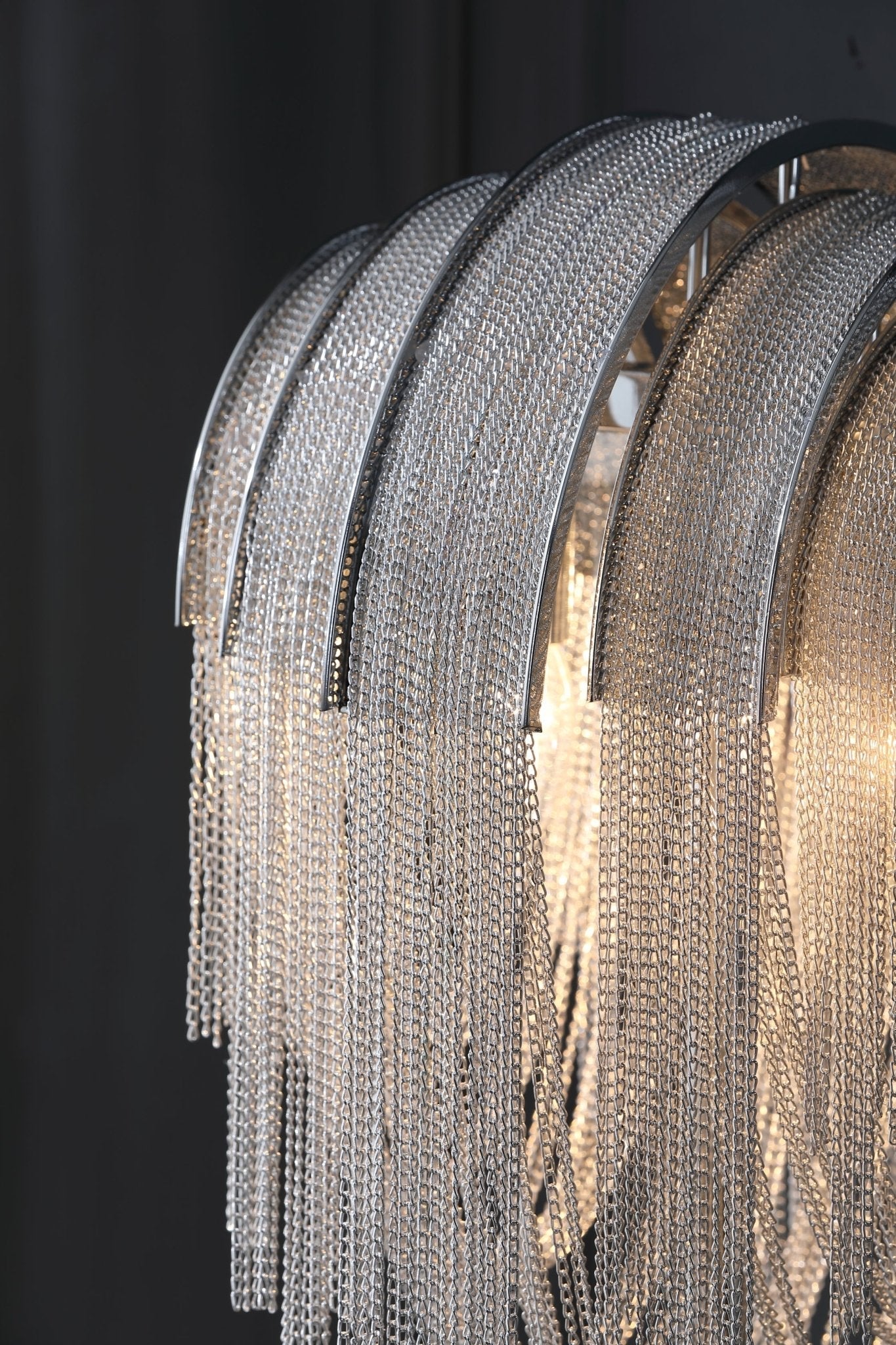Chains Tassel Table Lamp | Metal, Stainless Steel | Gold, Chrome