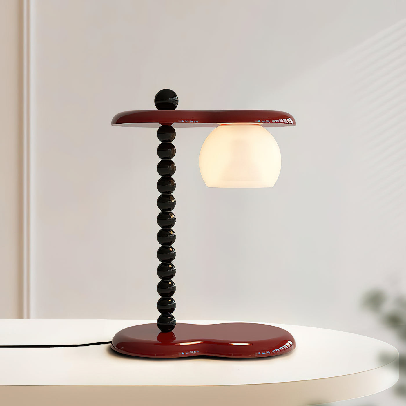 Everalda Table Lamp | Metal & Glass | Green+Red, Red+Black, Beige+Black, Beige