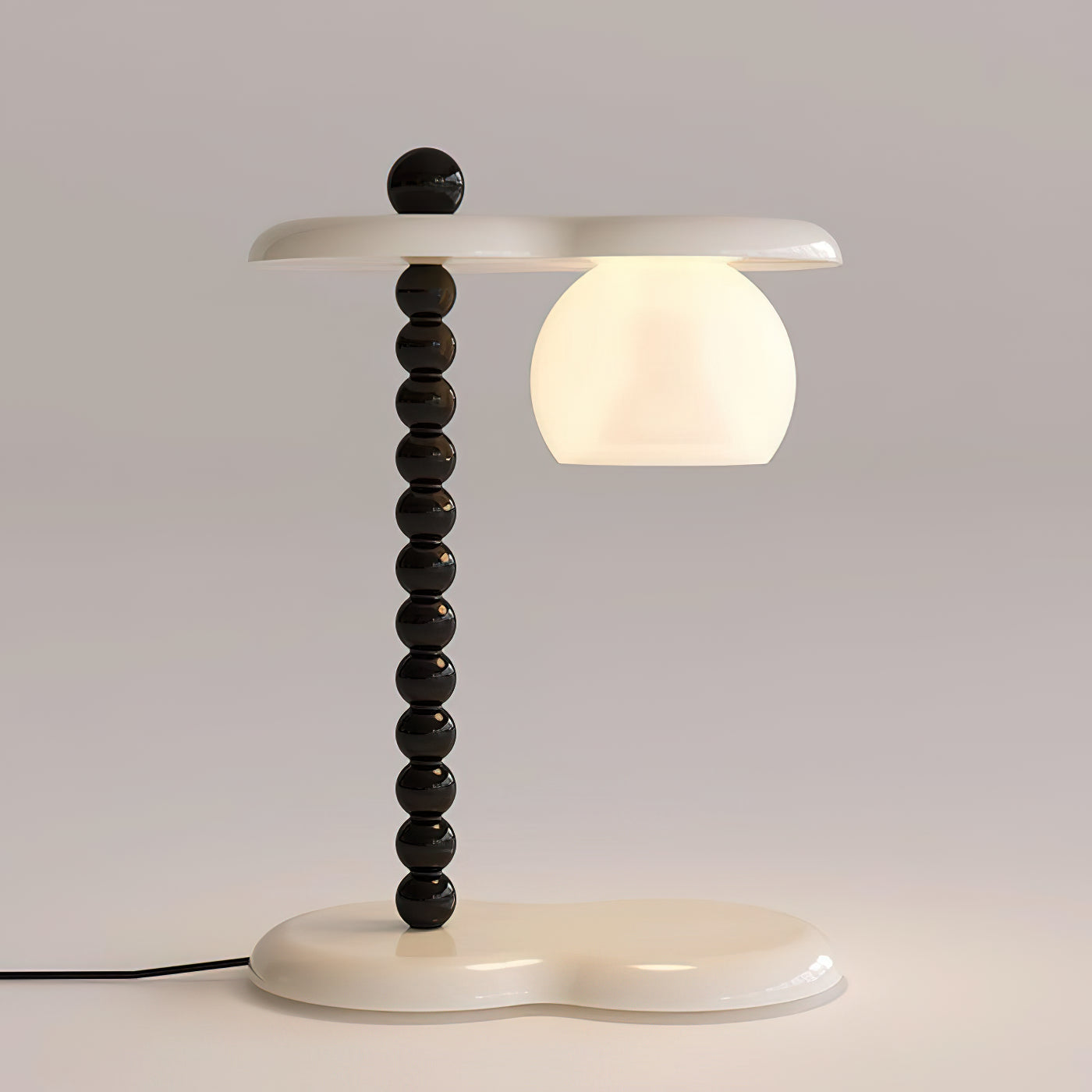 Everalda Table Lamp | Metal & Glass | Green+Red, Red+Black, Beige+Black, Beige