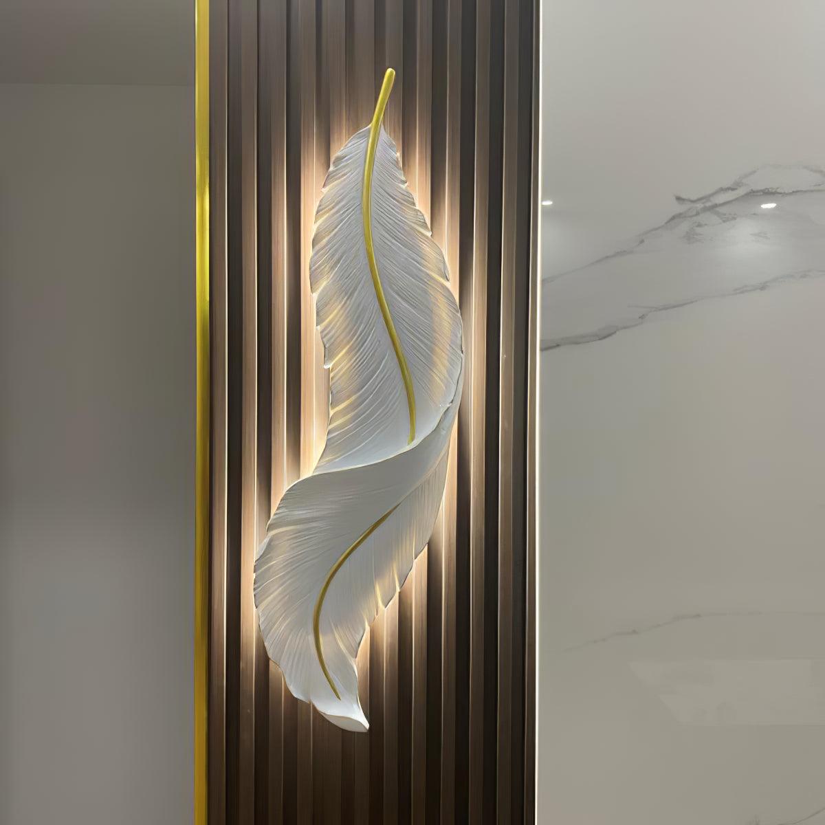 Feather Wall Lamp | Resin | Gold, White
