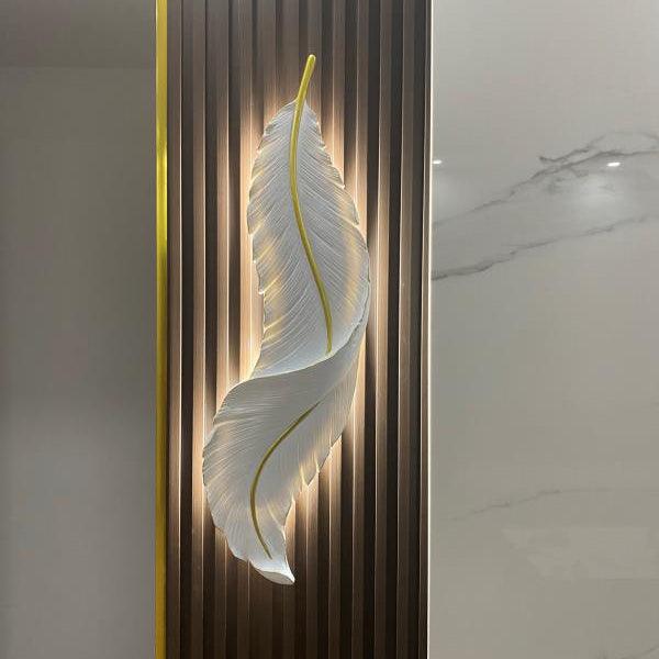Feather Wall Lamp | Resin | Gold, White