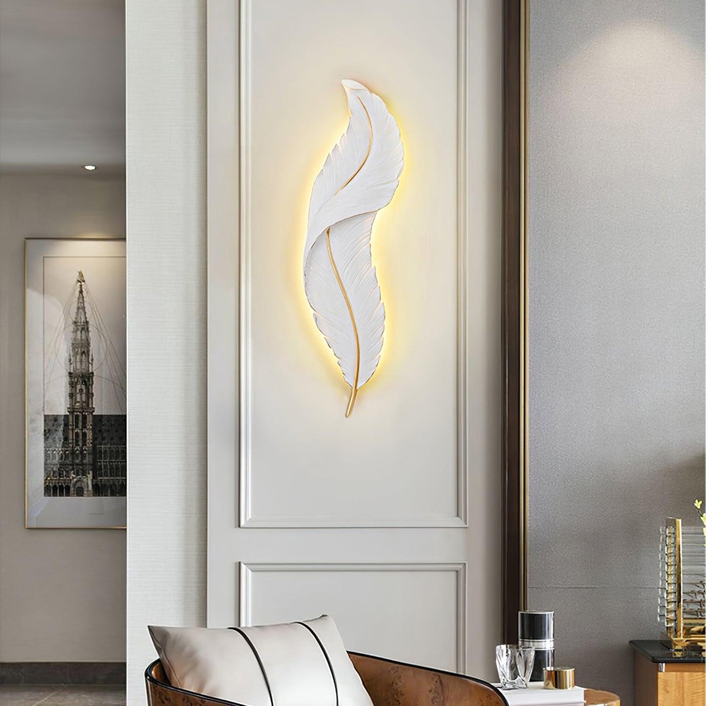 Feather Wall Lamp | Resin | Gold, White