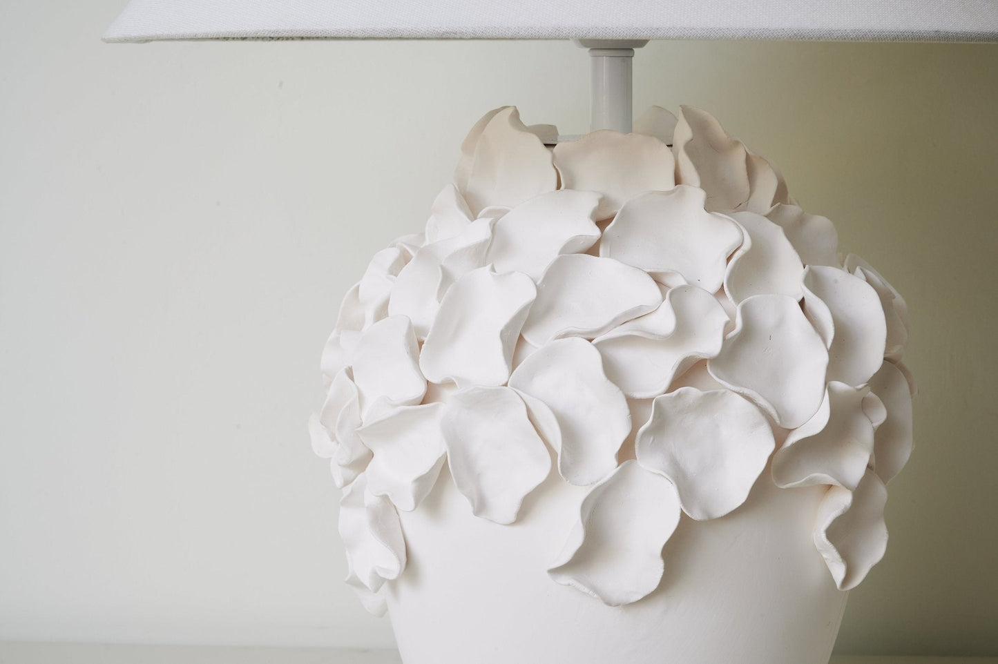 Florae Table Lamp | Ceramic Base | White